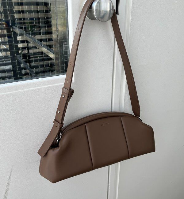  「〈ADD CULUMN/アドカラム〉PUFF CLASP CLUTCHバッグ」|トートバッグ|