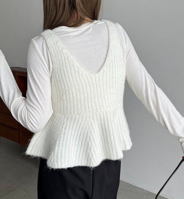  「【ロングシーズン着用可能】Vネックフレアキャミ」|ニット・セーター|