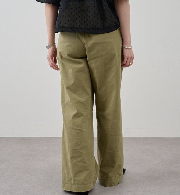  「《旬のコーデに》ミリタリーパンツ」|チノ|