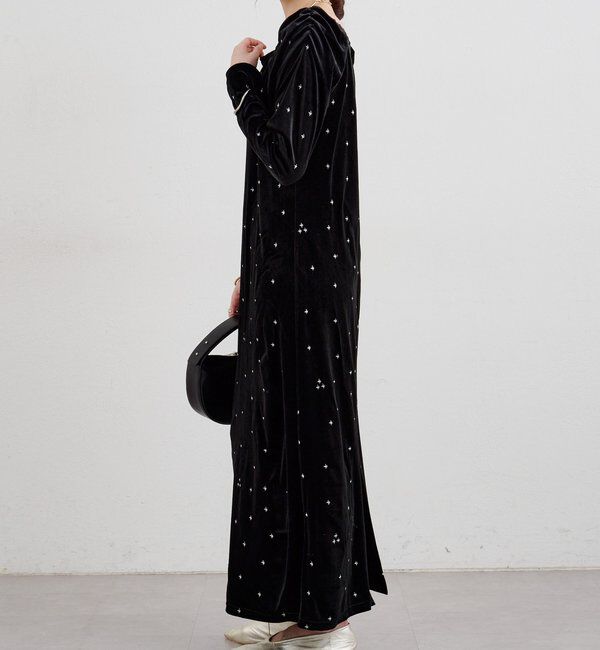  「ベロア刺繍ワンピース」|ワンピース|