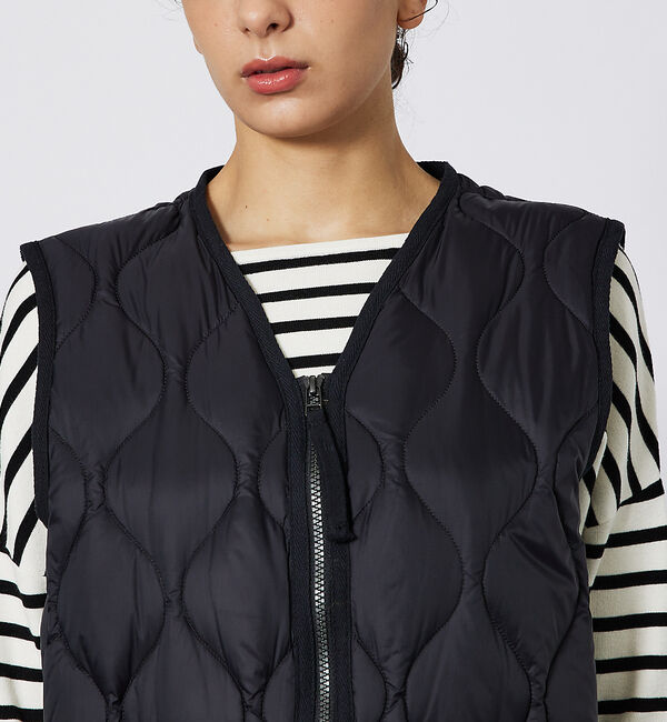 ABAHOUSE「【TAION/タイオン】ミリタリー VネックWジップ ダウンベスト-ソフトシェル」|ダウンベスト・ベスト|