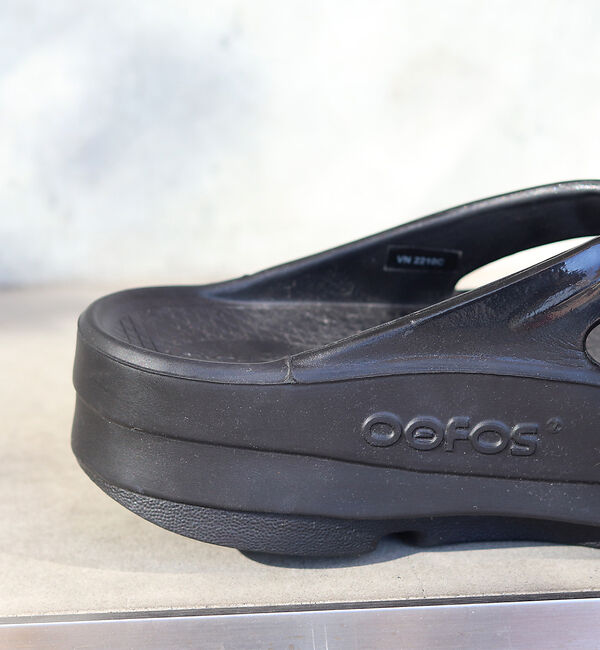 Rouge vif「【OOFOS/ウーフォス】OOmega/ ウーメガ  厚底 【WEB限定】」|サンダル|