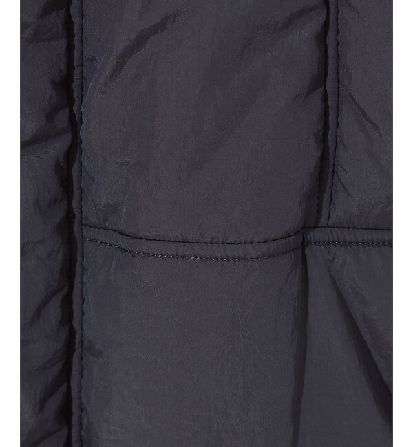 NOMINE「モンスターパーカー」|ダウン|