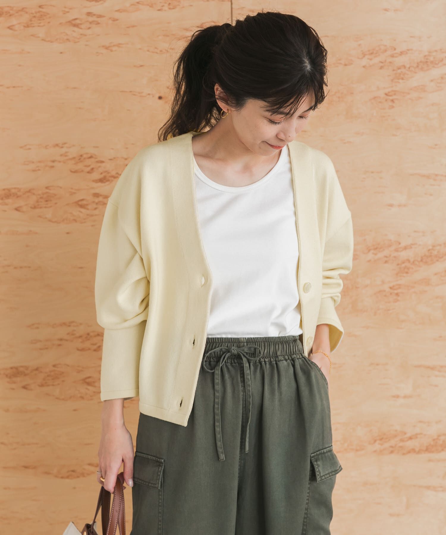 URBAN RESEARCH DOORS「『UR TECH 200日ニット』Vネックカーディガン」|カーディガン|