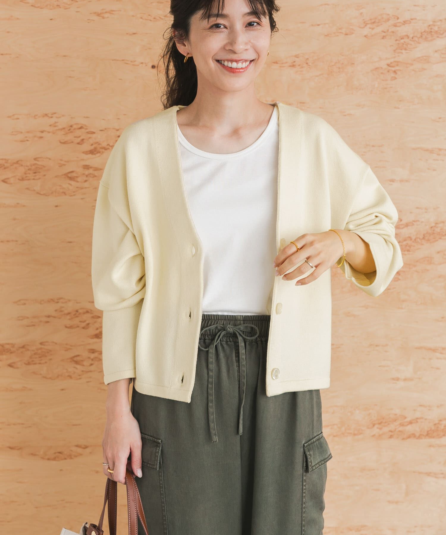 URBAN RESEARCH DOORS「『UR TECH 200日ニット』Vネックカーディガン」|カーディガン|