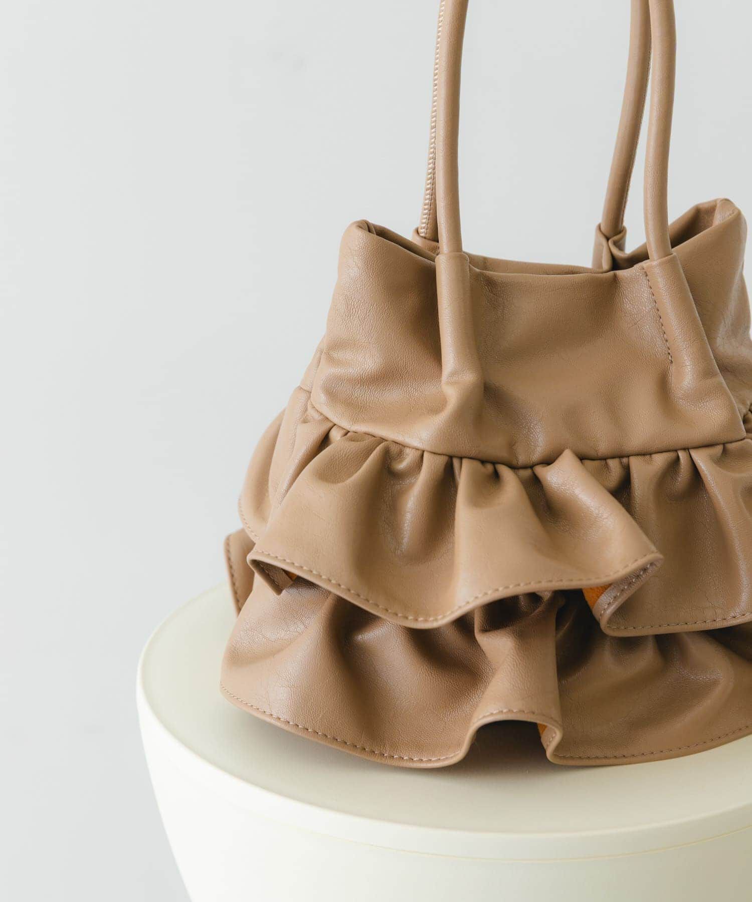 RODE SKO「フリルショルダーハンドバッグ」|ハンドバッグ|