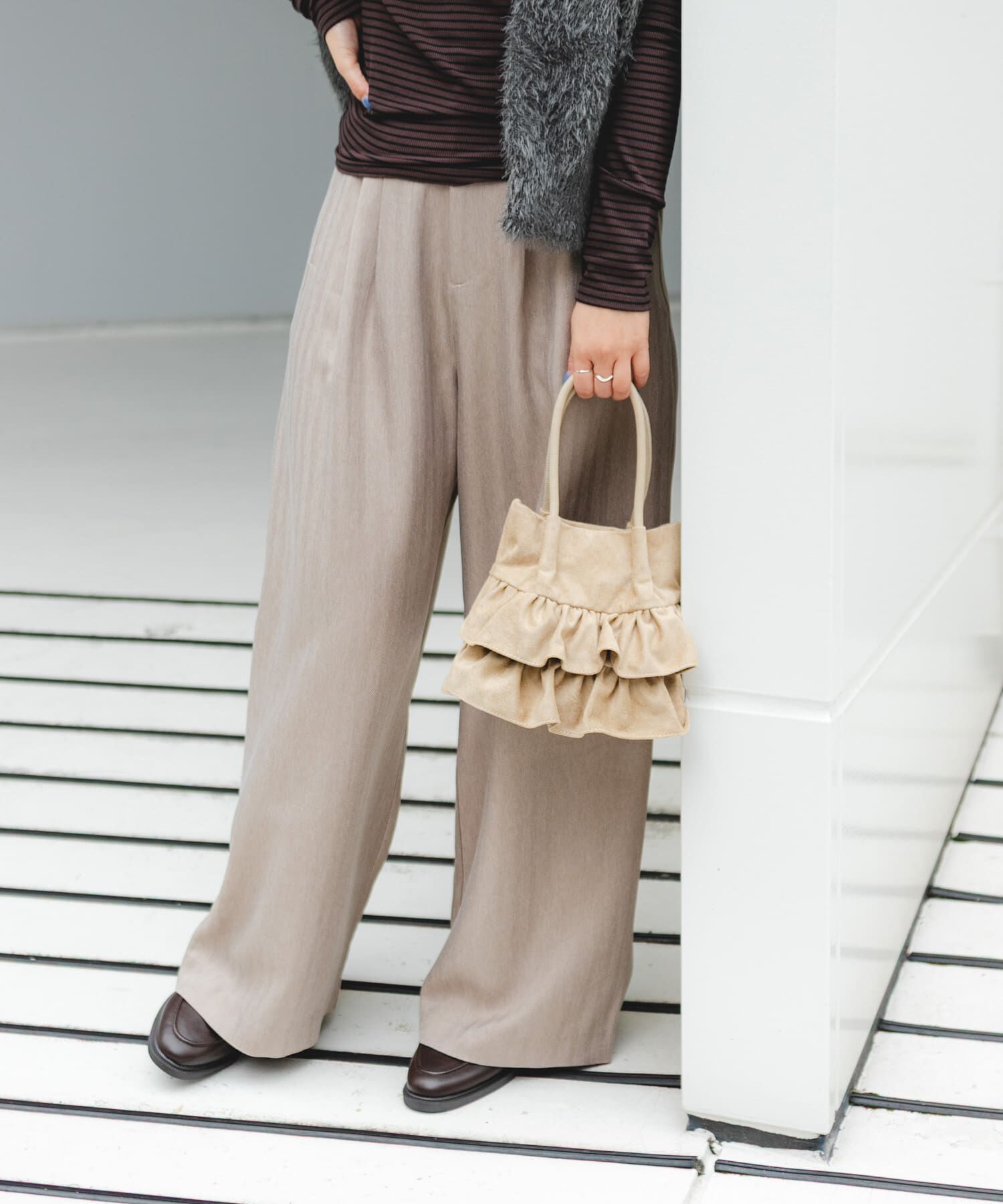 RODE SKO「フリルショルダーハンドバッグ」|ハンドバッグ|