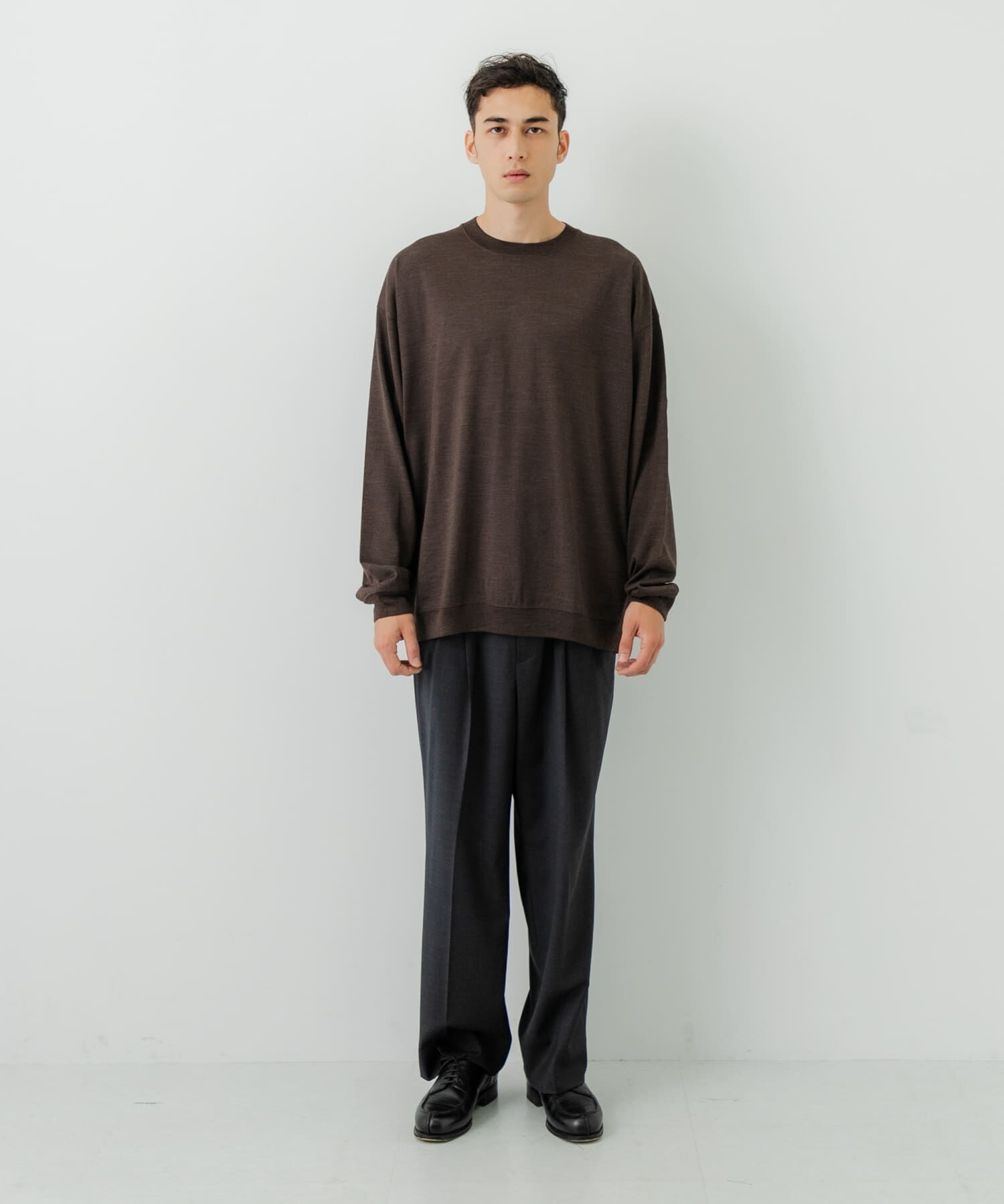 URBAN RESEARCH「new basic　WASHABLE MERINO WOOL CREW-NECK」|ニット・セーター|
