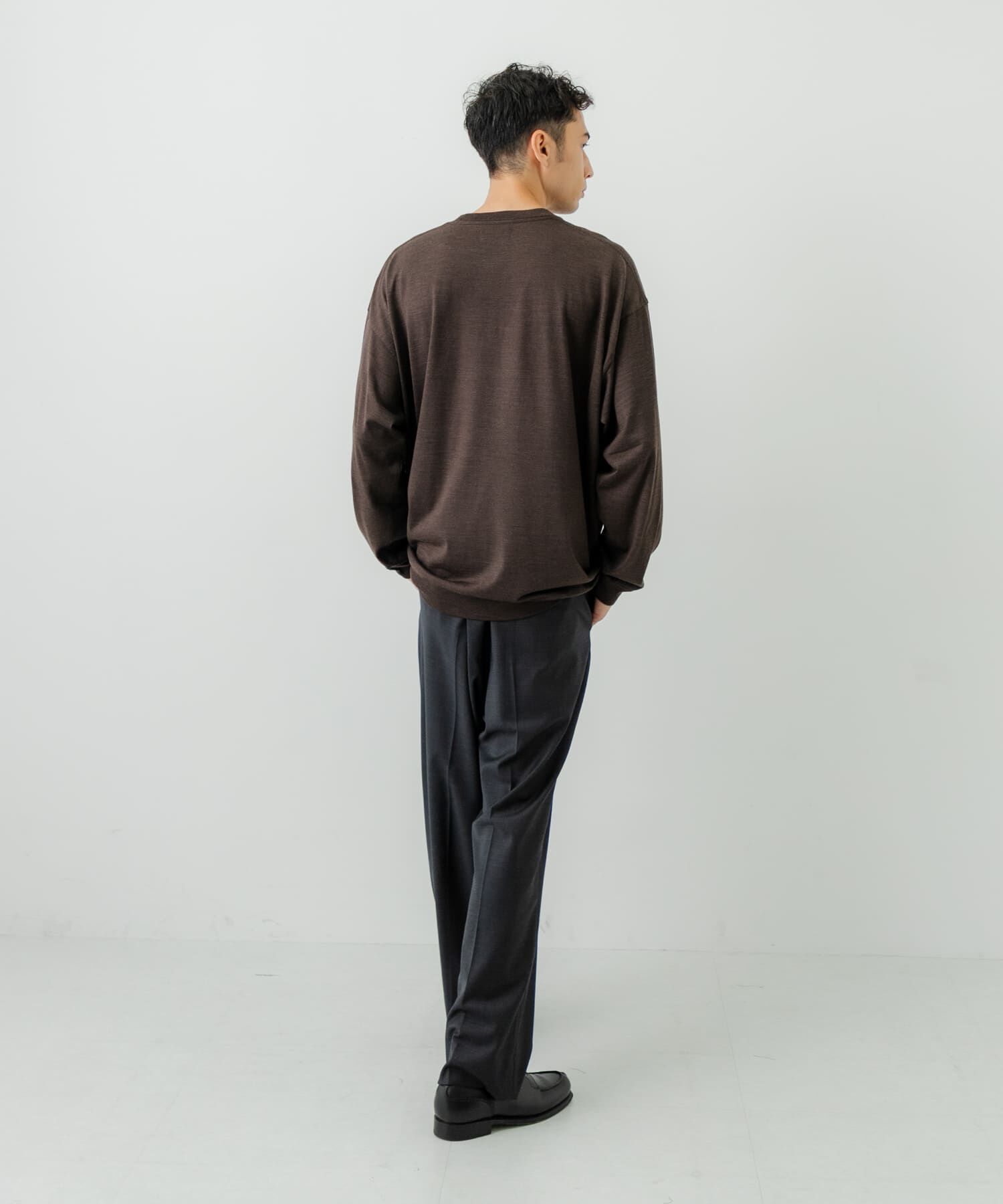 URBAN RESEARCH「new basic　WASHABLE MERINO WOOL CREW-NECK」|ニット・セーター|