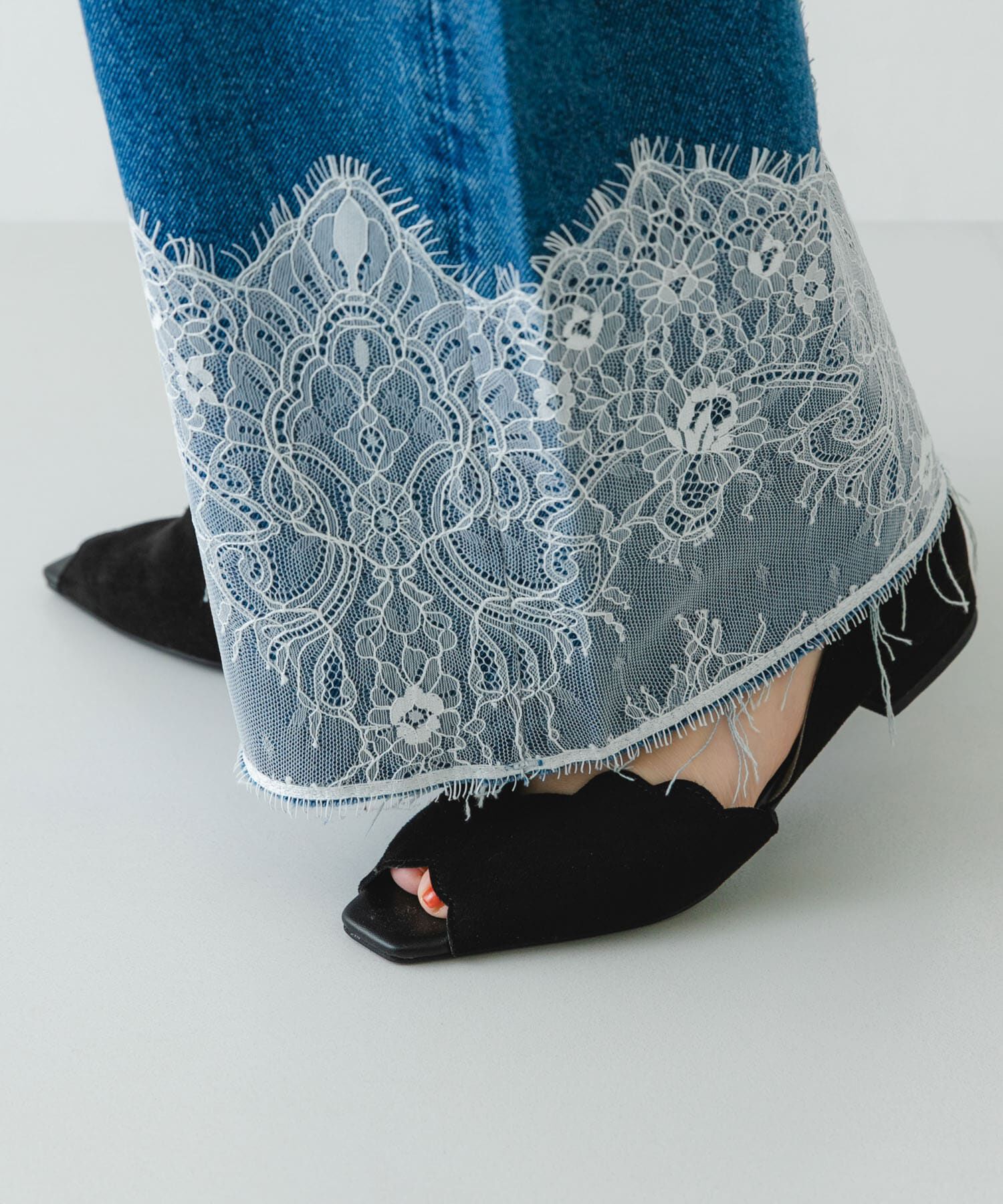 RODE SKO「ピープトゥスカラップセパレートサンダル」|サンダル|