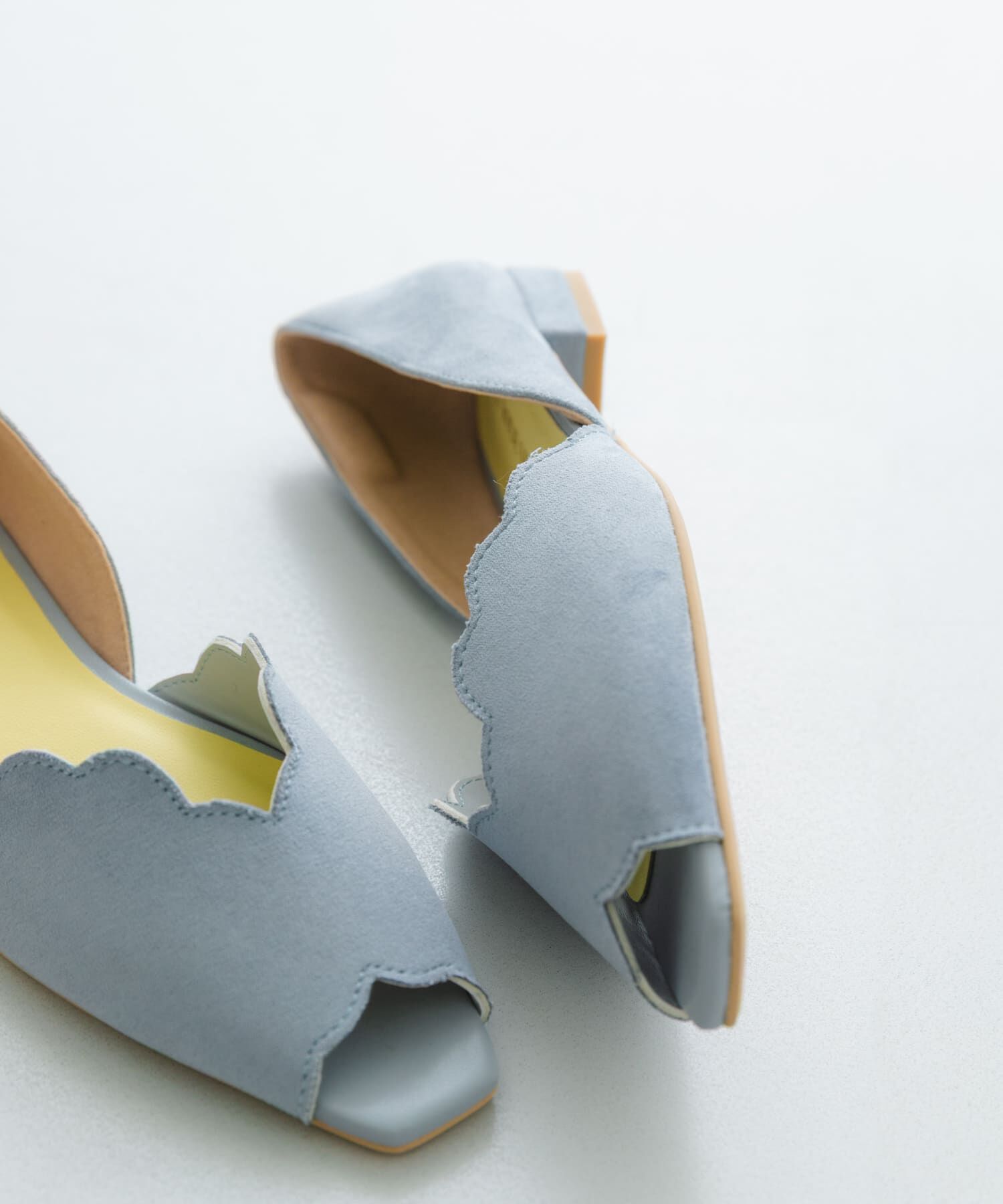 RODE SKO「ピープトゥスカラップセパレートサンダル」|サンダル|