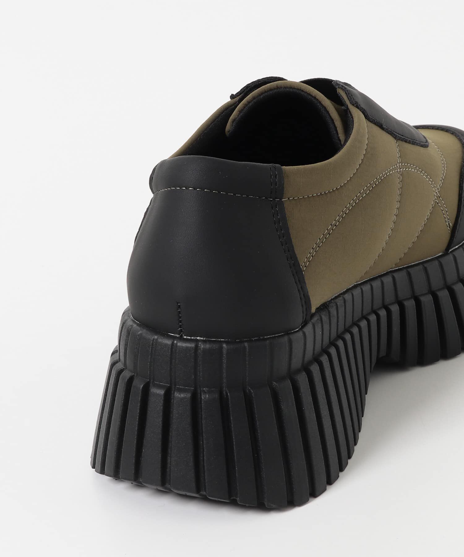  「チャンキーソールパファースリッポン」|スニーカー|