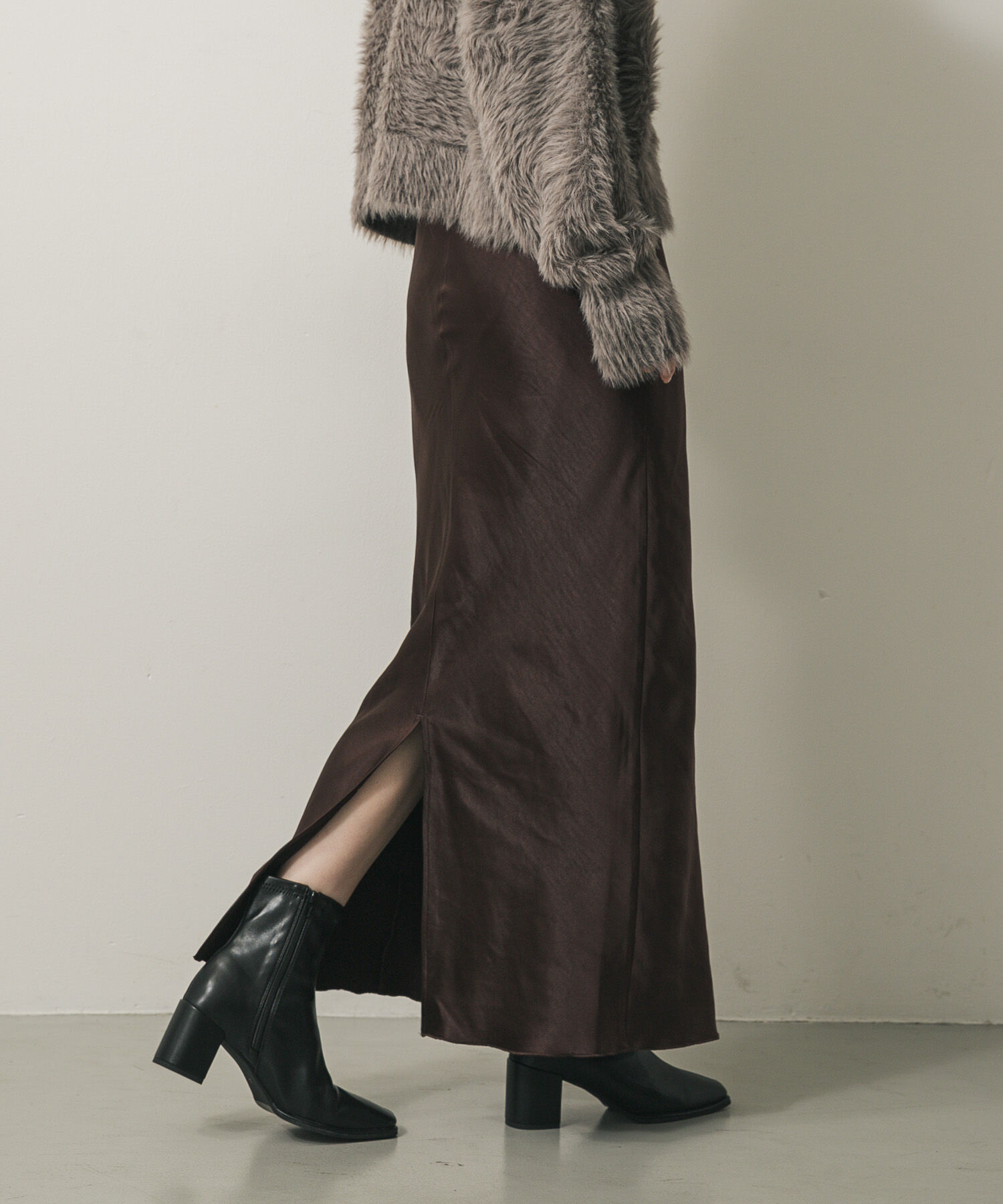 SENSE OF PLACE by URBAN RESEARCH「サテンアイラインスカート」|スカート|