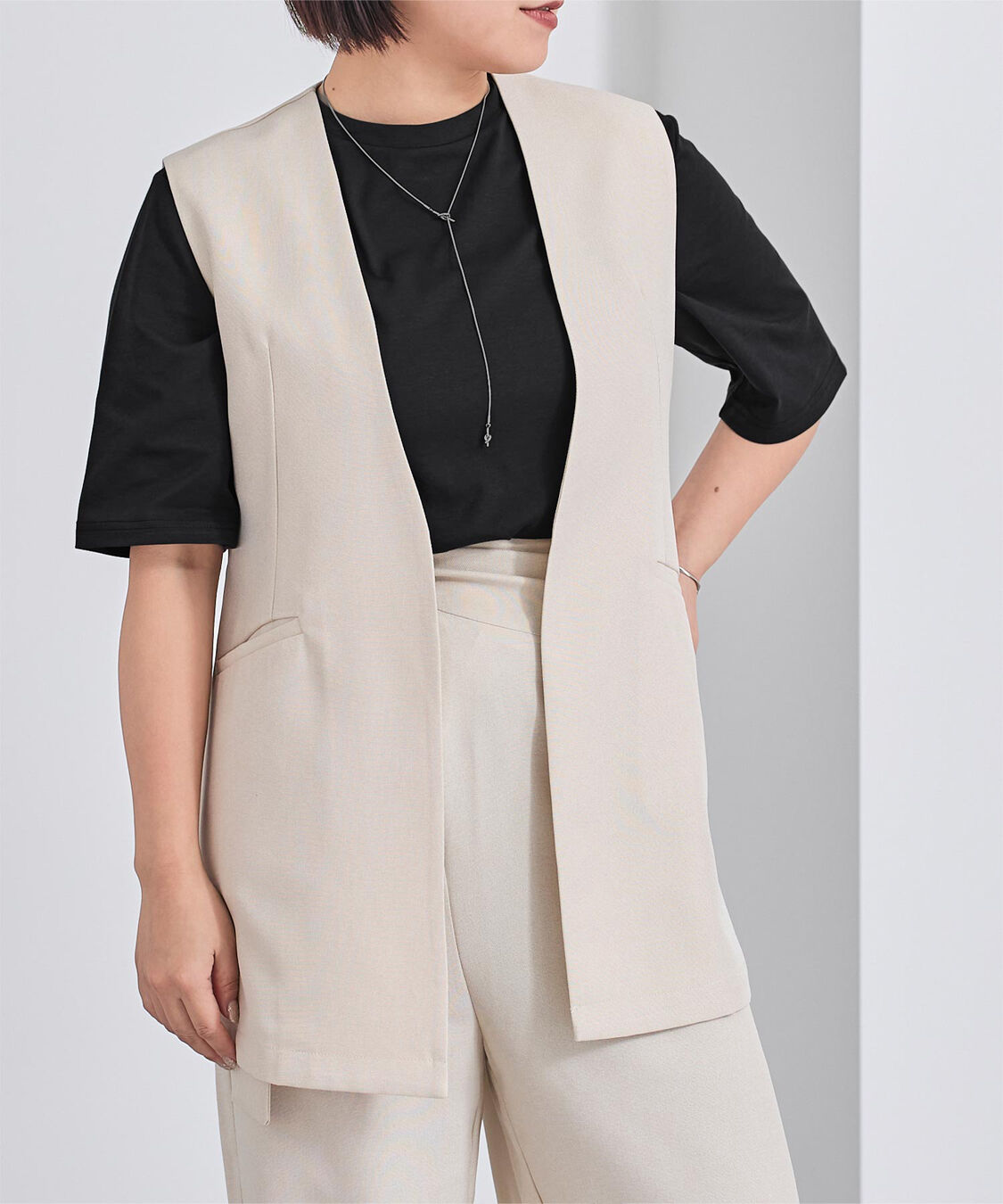 ur's「汗染み防止クロップドTシャツ」|Tシャツ・カットソー|