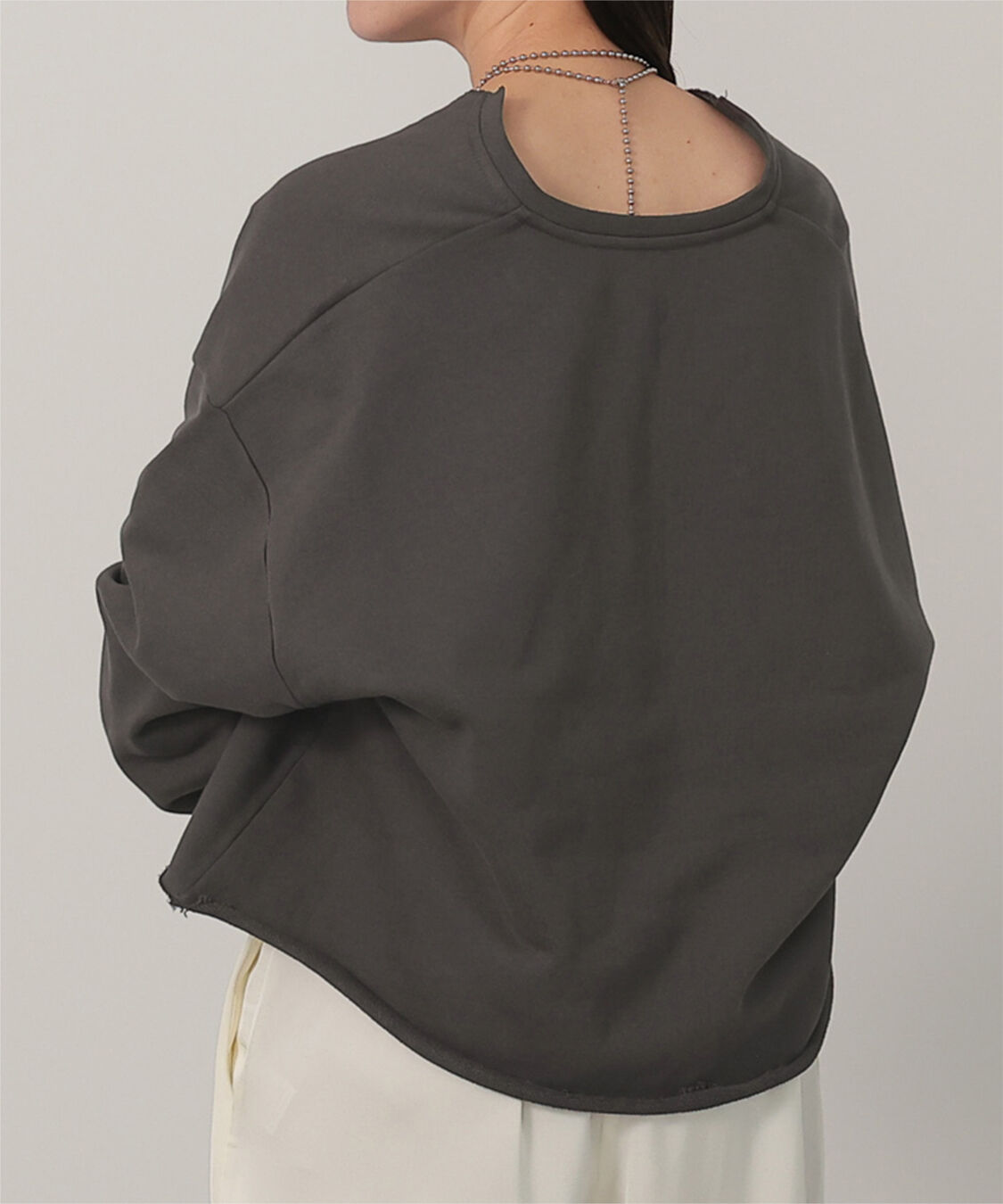 ur's「深Vネックスウェットプルオーバー」|スウェット・ジャージ|