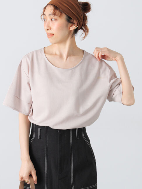 Lugnoncure「プレーティング袖タックTシャツ」|Tシャツ・カットソー|ベージュ