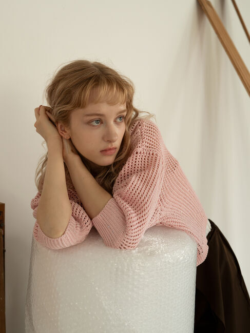 Te chichi「スパンコールメッシュハーフスリーブニット《2025Autumn catalog item》」|ニット・セーター|