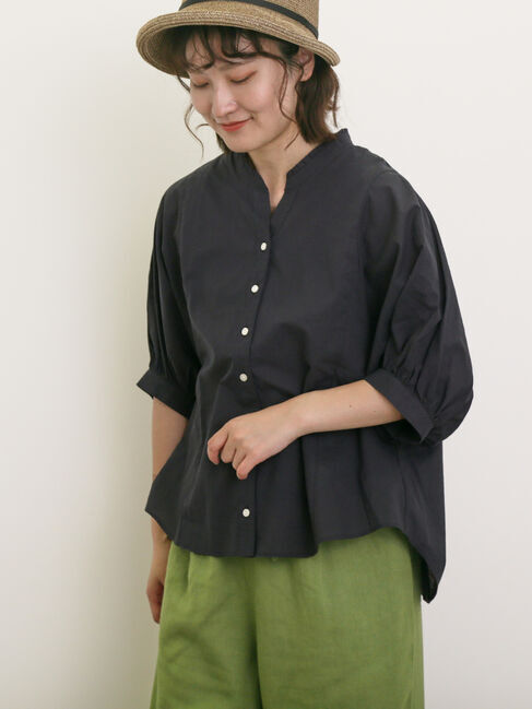 Samansa Mos2「ランタン袖スキッパーシャツ」|シャツ・ブラウス|チャコールグレー