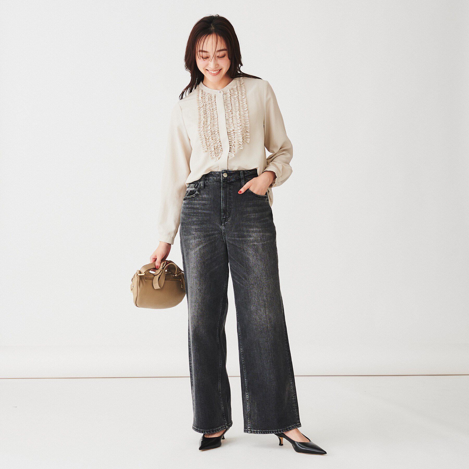 UNTITLED「【オンオフ使える/洗える】長袖フリルブラウス」|シャツ・ブラウス|