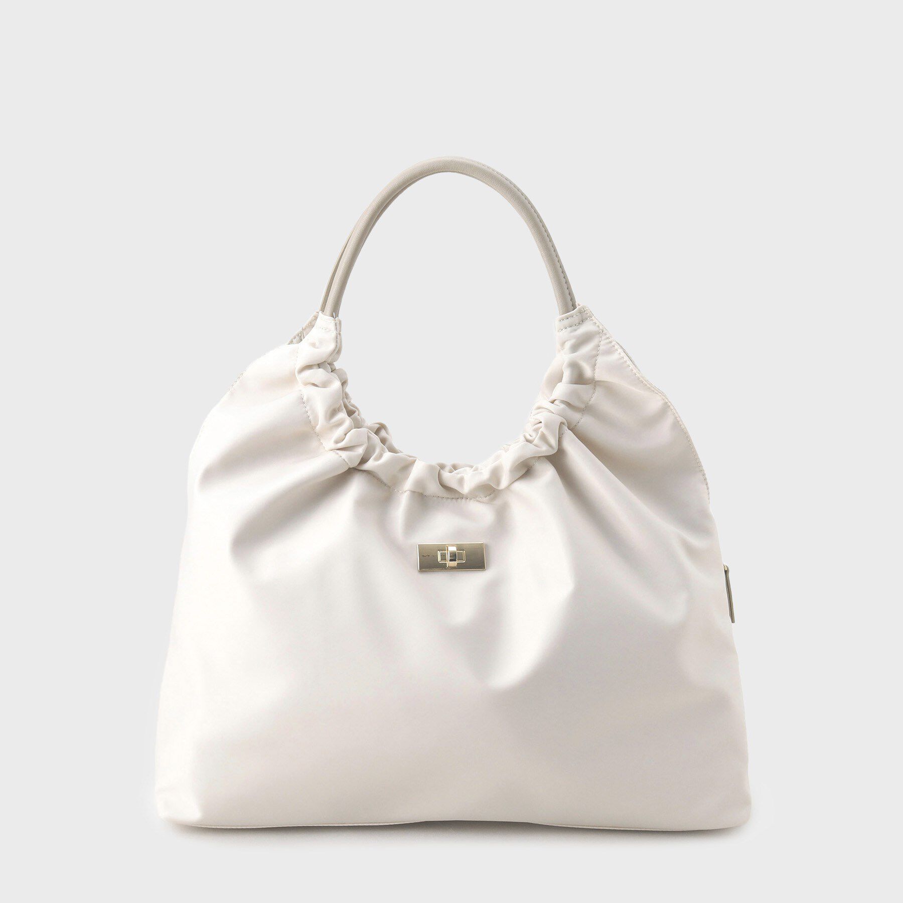 UNTITLED「軽やかナイロンフラットトート」|トートバッグ|アイボリー(004)