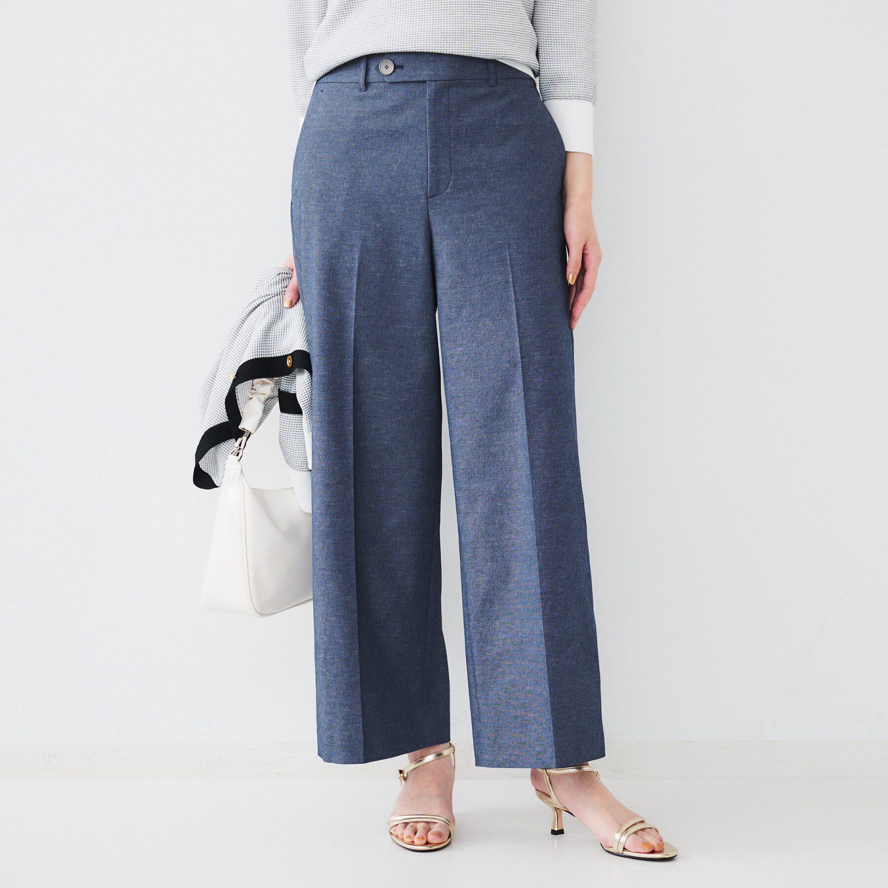 UNTITLED「【清涼感/洗濯機洗い可】オックス クロップドワイドパンツ」|その他|ブルー(093)