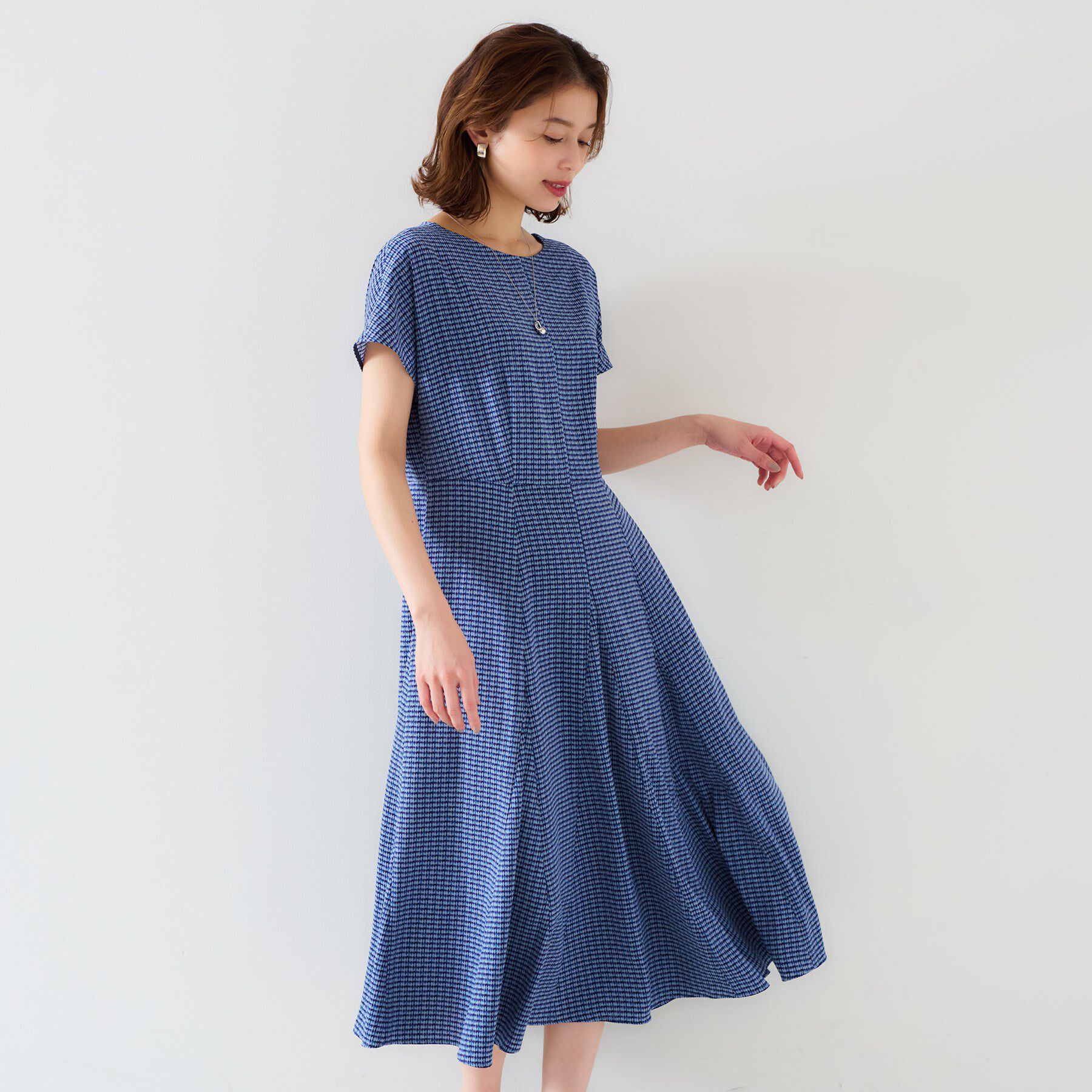 UNTITLED「【きれいめ/洗える/夏ワンピ】ジオメトリック柄ワンピース」|ワンピース|