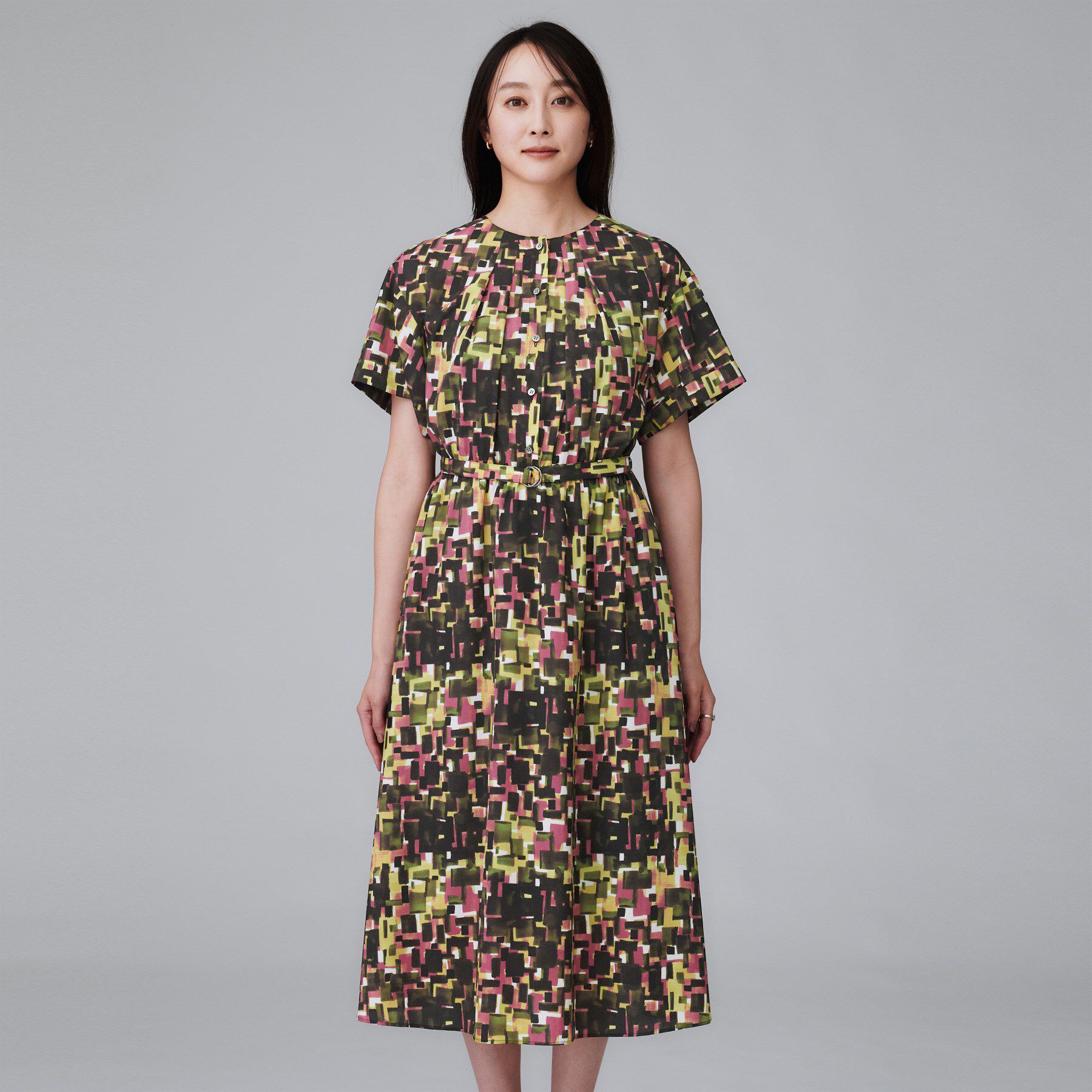 UNTITLED「【洗える/前開きボタン/ベルト付】ブロック柄ワンピース」|ワンピース|