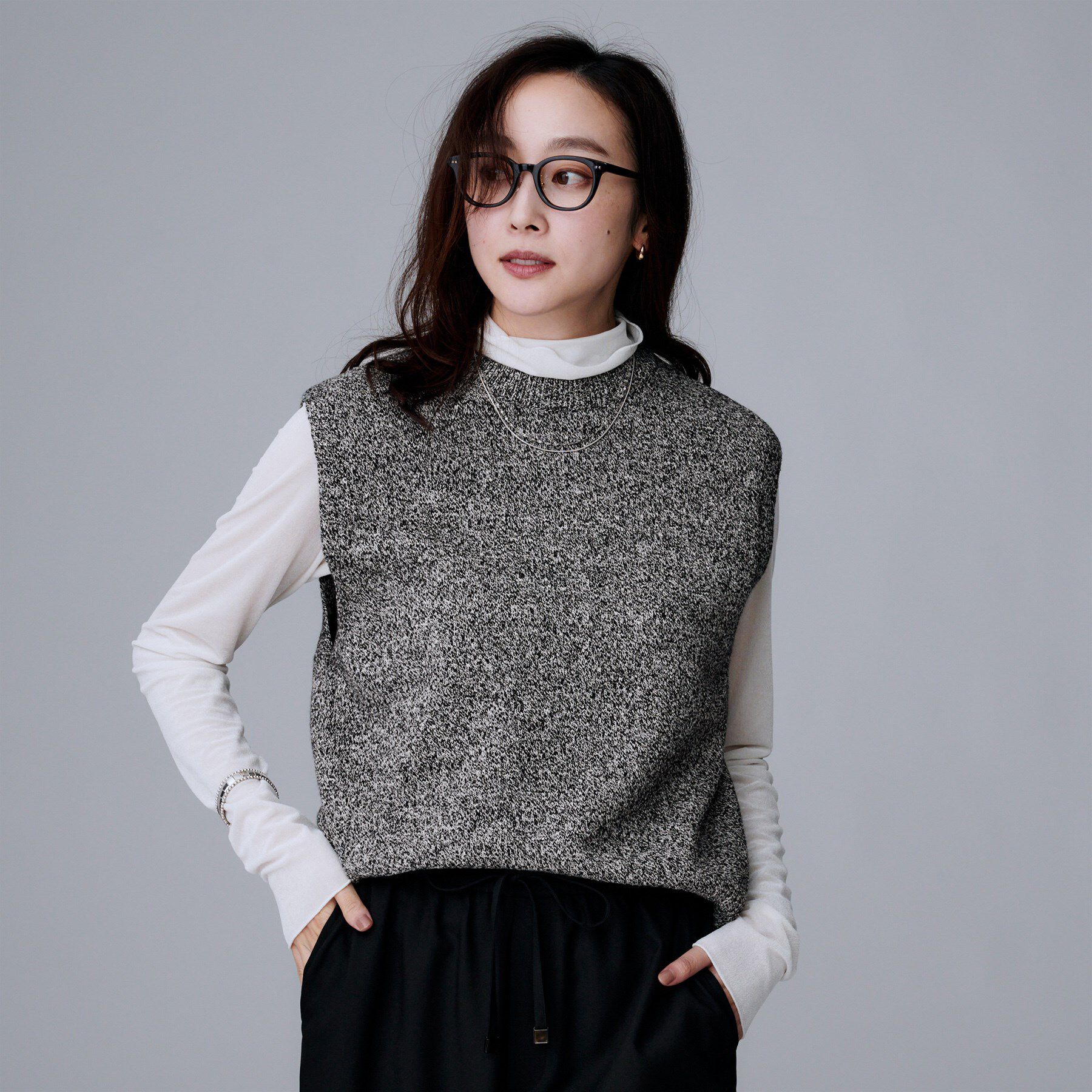 UNTITLED「【重ね着レイヤードに】杢調ニットベスト」|ベスト・ジレ|