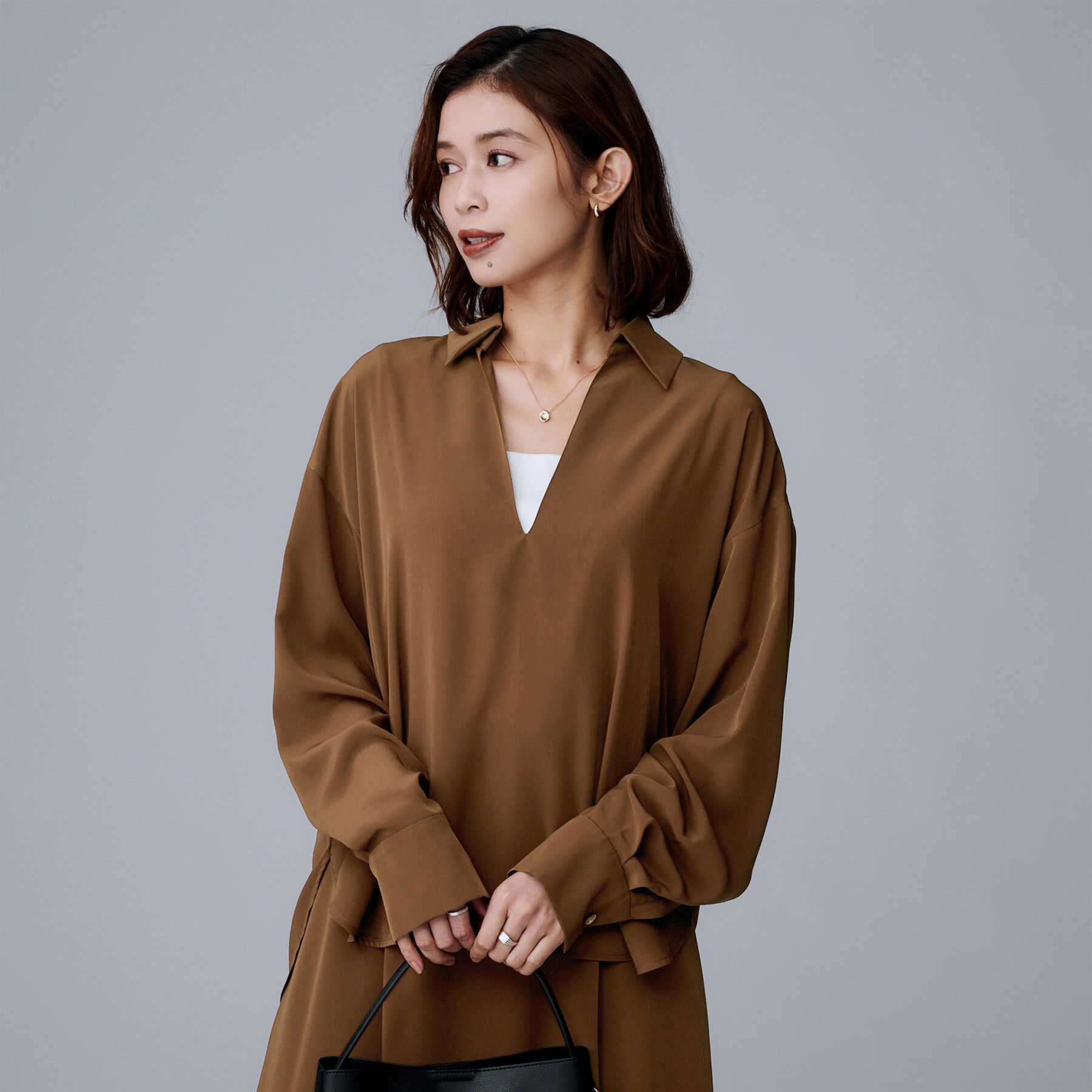 UNTITLED「【セットアップ可/スキッパー/ゆったり】リラクパウダーシャツ」|シャツ・ブラウス|