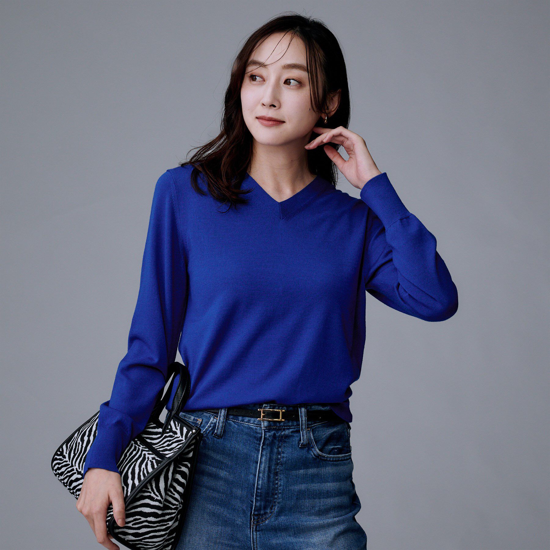 UNTITLED「【洗える/ウール100%】Vネックウールニット」|ニット・セーター|