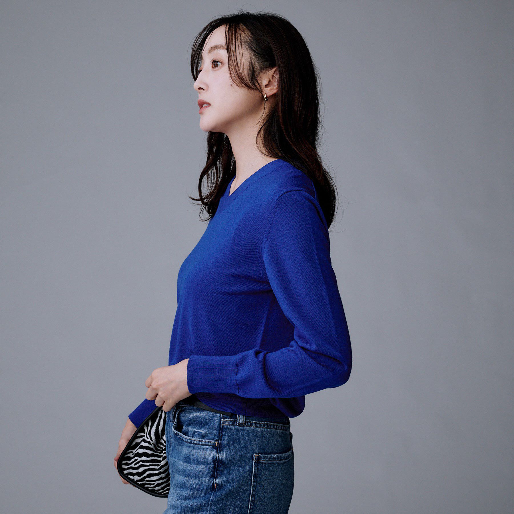 UNTITLED「【洗える/ウール100%】Vネックウールニット」|ニット・セーター|