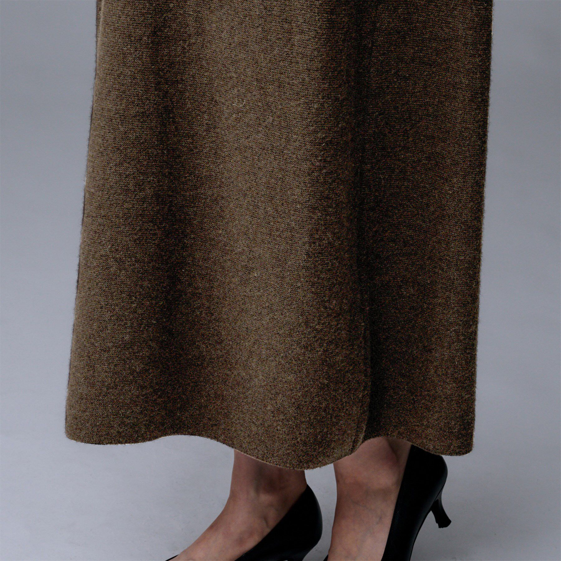 UNTITLED「【ロング丈/ゆったりシルエット】テントライン ニットワンピース」|ワンピース|