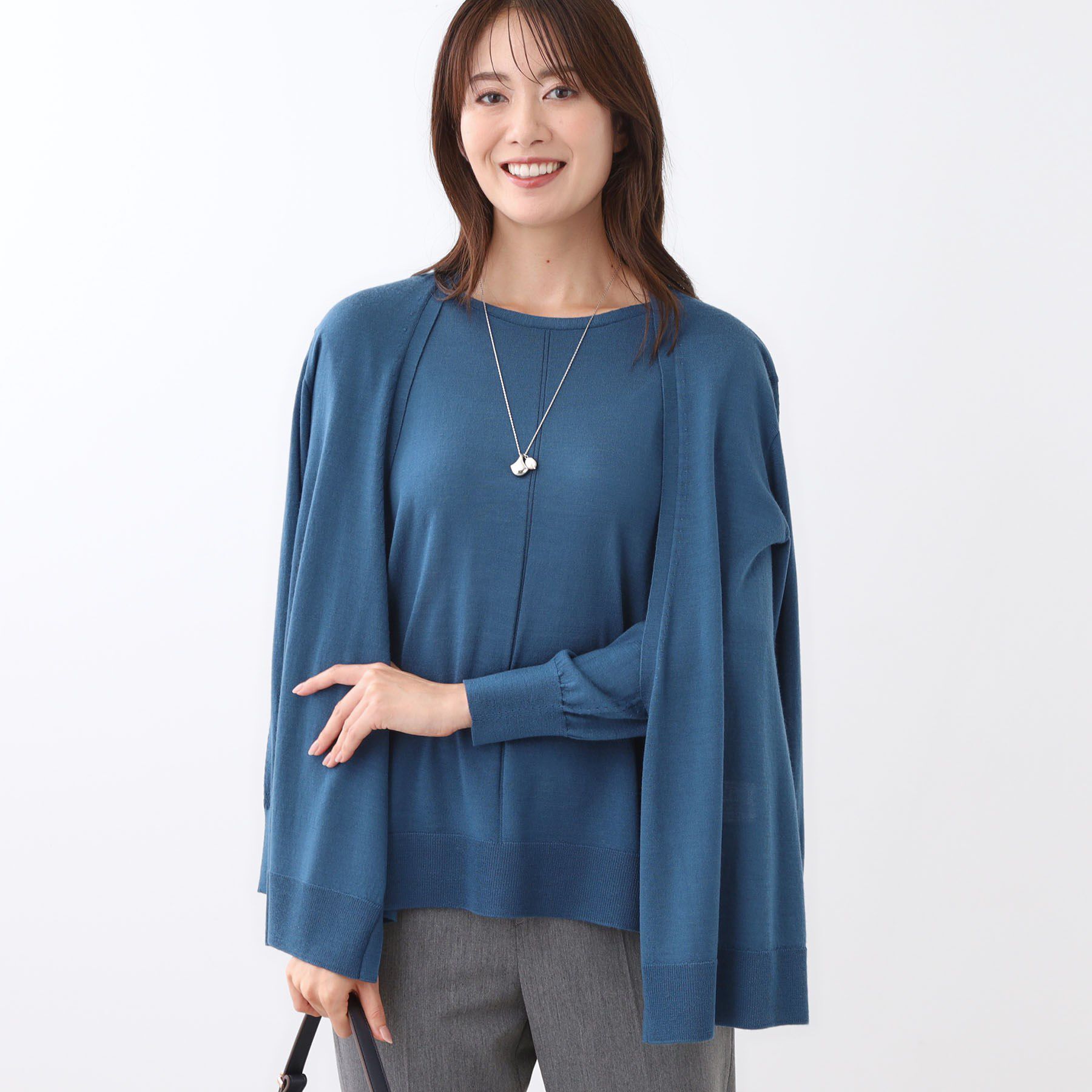 Reflect「【ちくちくしない／アンサンブル可／通勤におすすめ◎】オフボディ着流しカーディガン」|カーディガン|ブルーグリーン(09