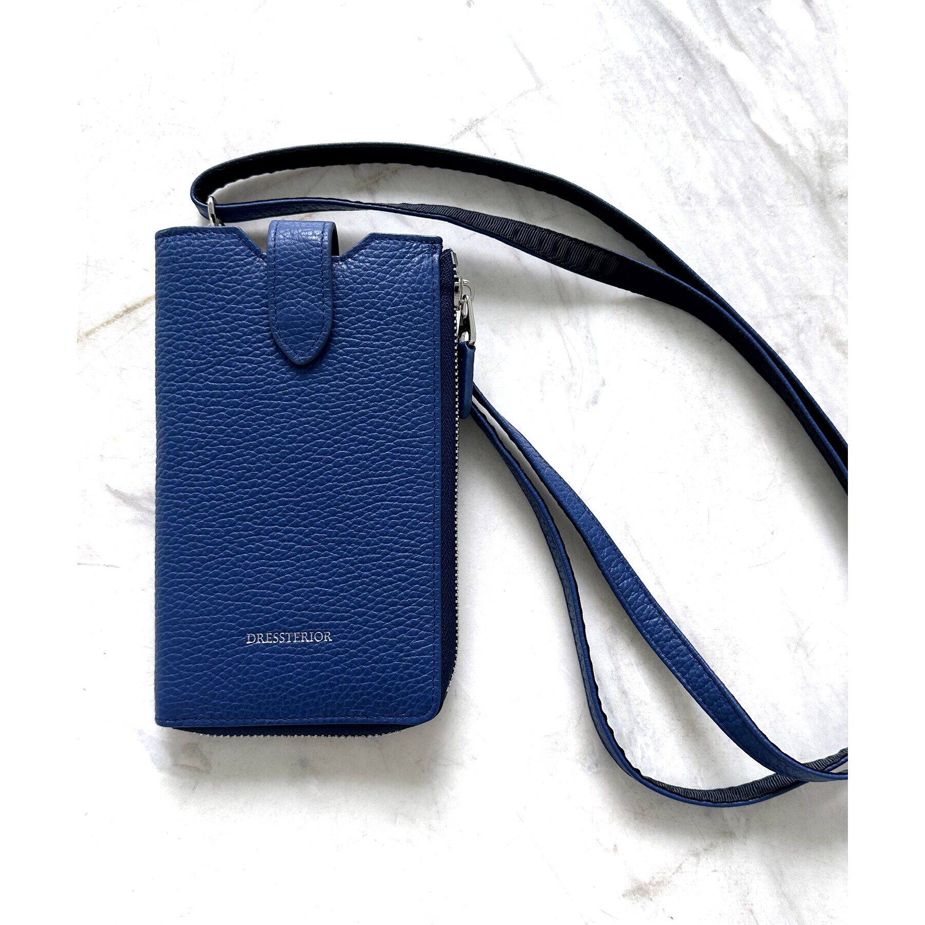 DRESSTERIOR「【Safari5月号掲載】イタリアレザースマホショルダーバッグ」|ショルダー・メッセンジャー|ﾌﾞﾙｰ(092)