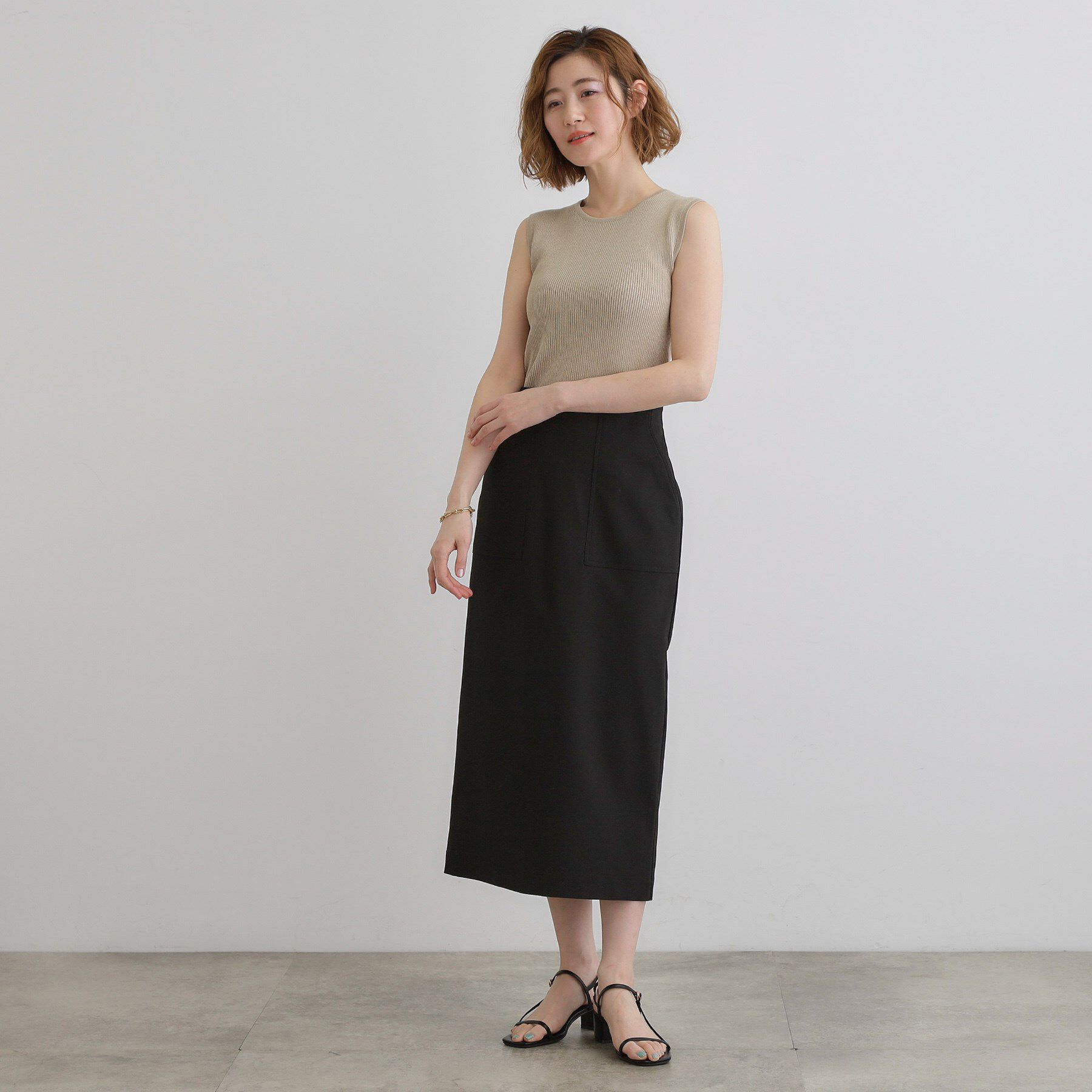 grove「楽ちんときれいを両立 ハイパーナロースカート」|スカート|