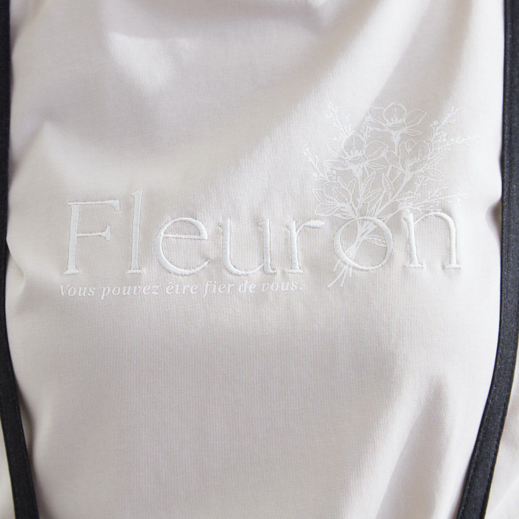 grove「【UVカット/二の腕カバー】ハーフスリーブロゴTシャツ」|Tシャツ・カットソー|