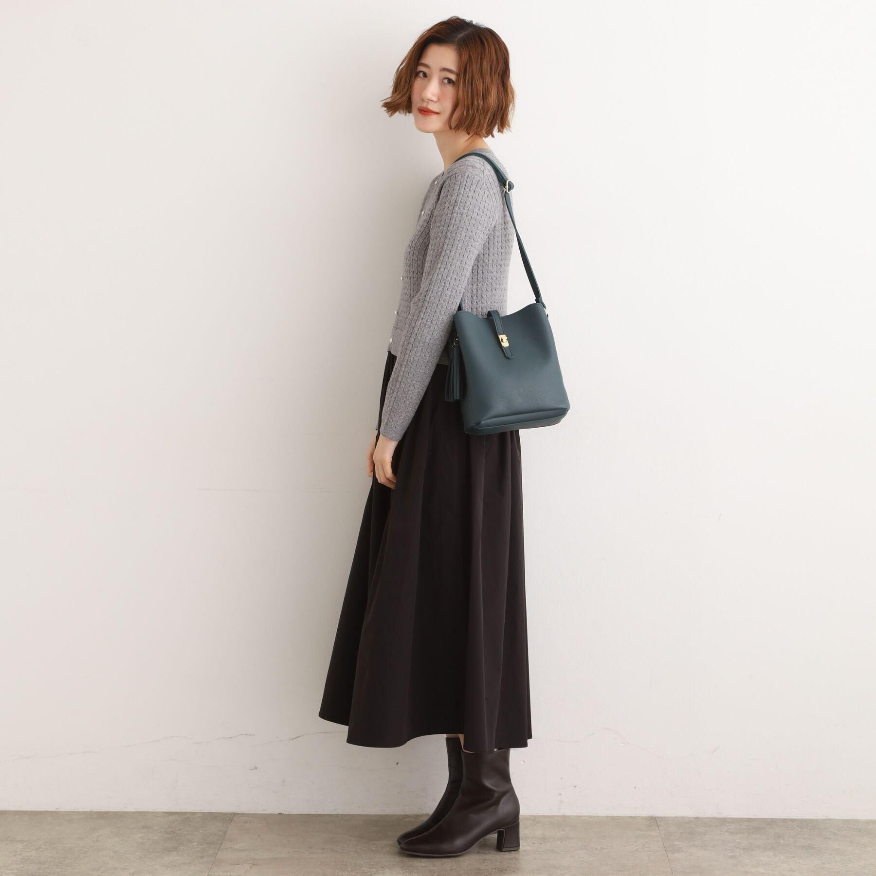 grove「人間工学ベルトタッセル縦型ショルダー」|ショルダー・メッセンジャー|