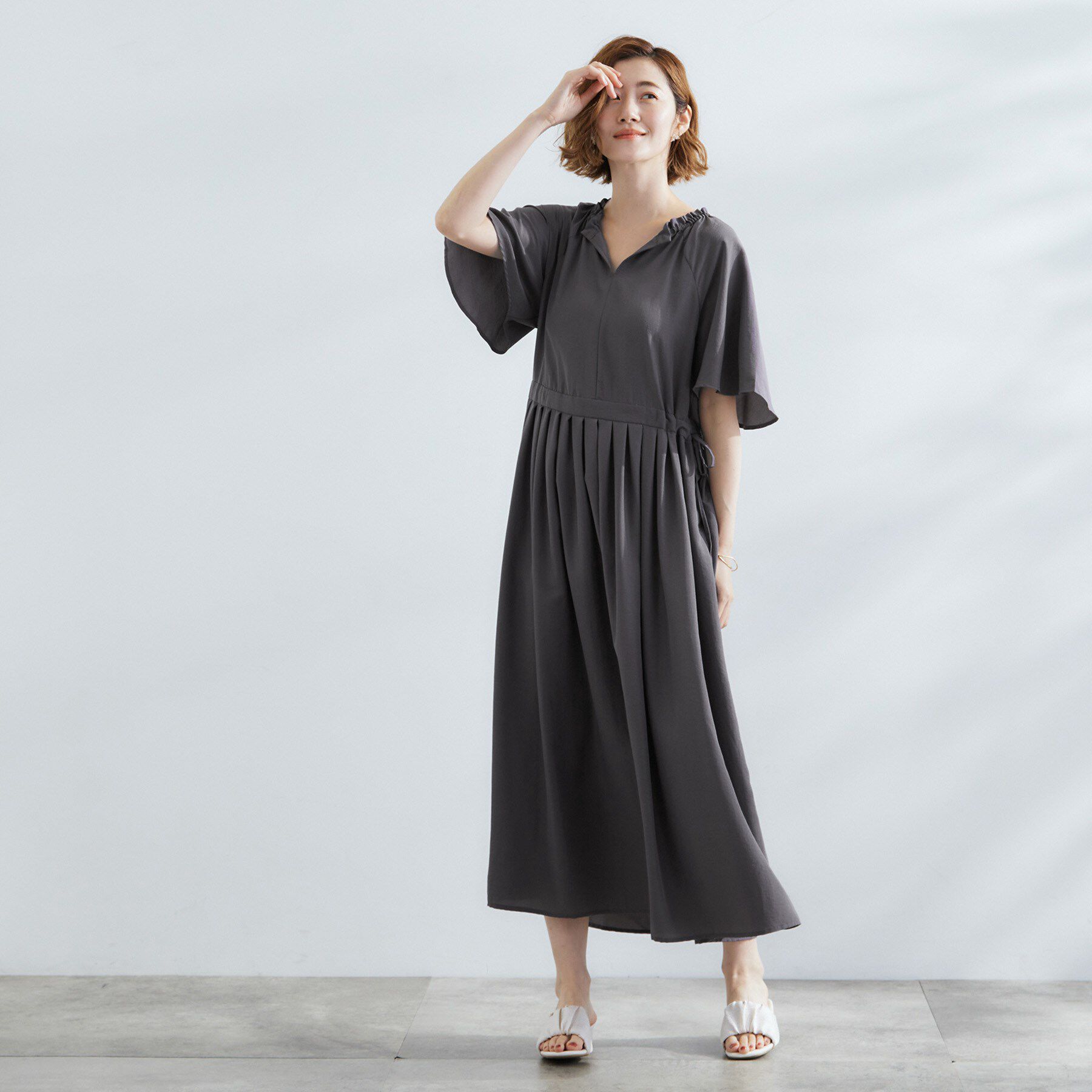 grove「【晴れの日も雨の日も】撥水エアリーフレアスリーブワンピース」|ワンピース|