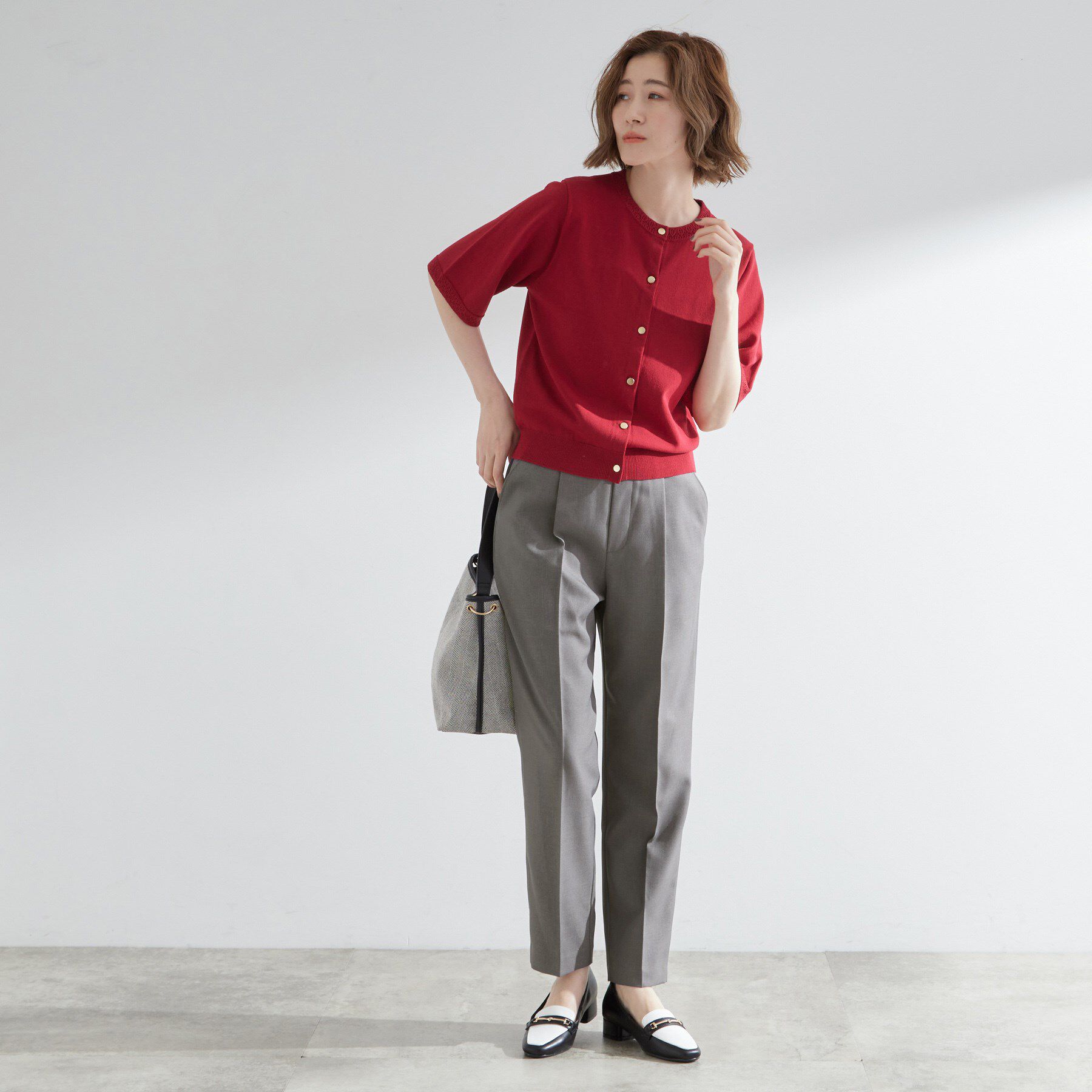 grove「【洗える/美脚ラインキープ】テーパードパンツ」|その他|