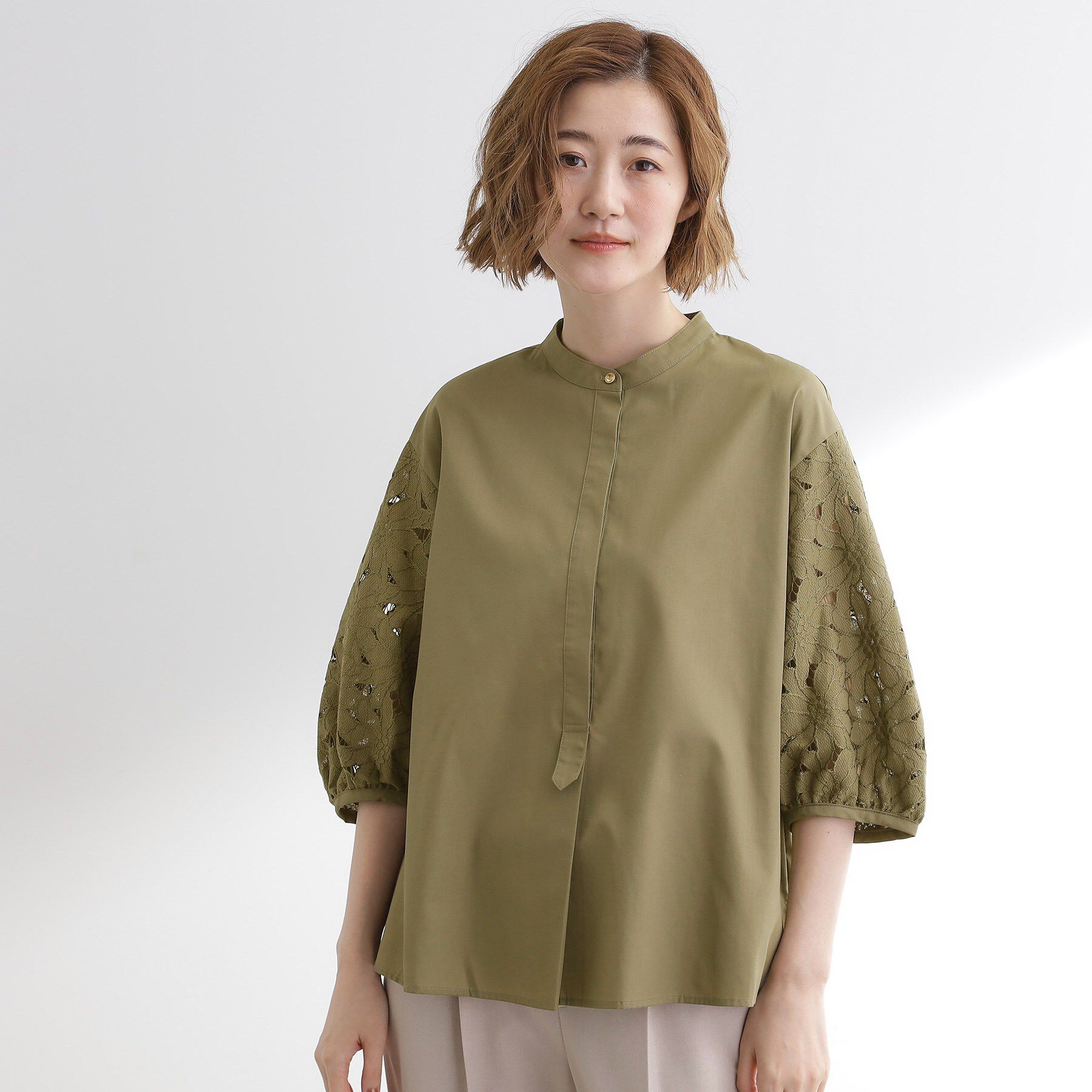 grove「【サスティナブル原料/二の腕カバー】華やか袖刺繍ブラウス」|シャツ・ブラウス|