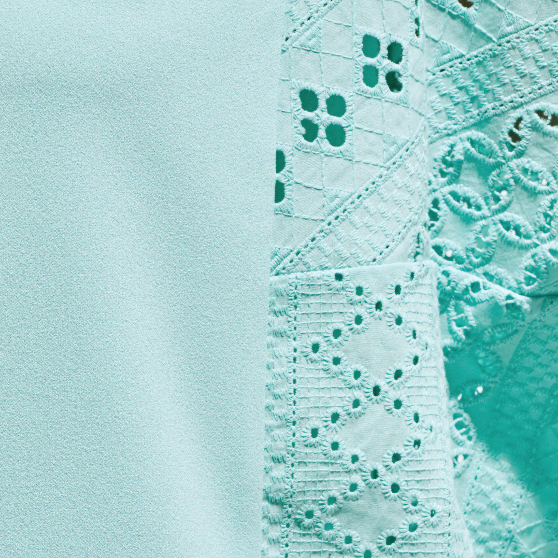 INDIVI「【洗える／体型カバー】レースコンビトップス」|Tシャツ・カットソー|