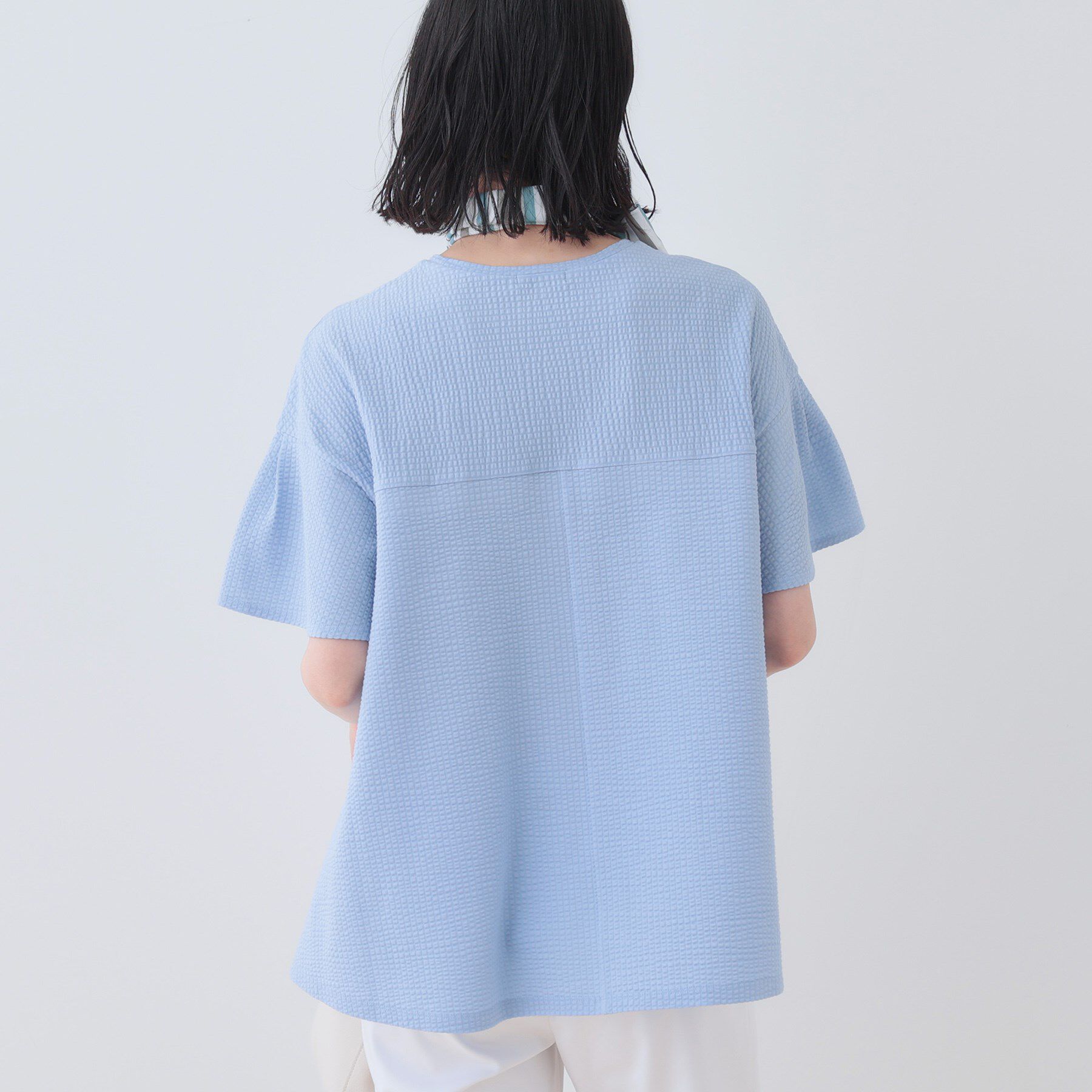 INDIVI「【洗える／体型カバー】凹凸素材フレアデザイントップス」|Tシャツ・カットソー|