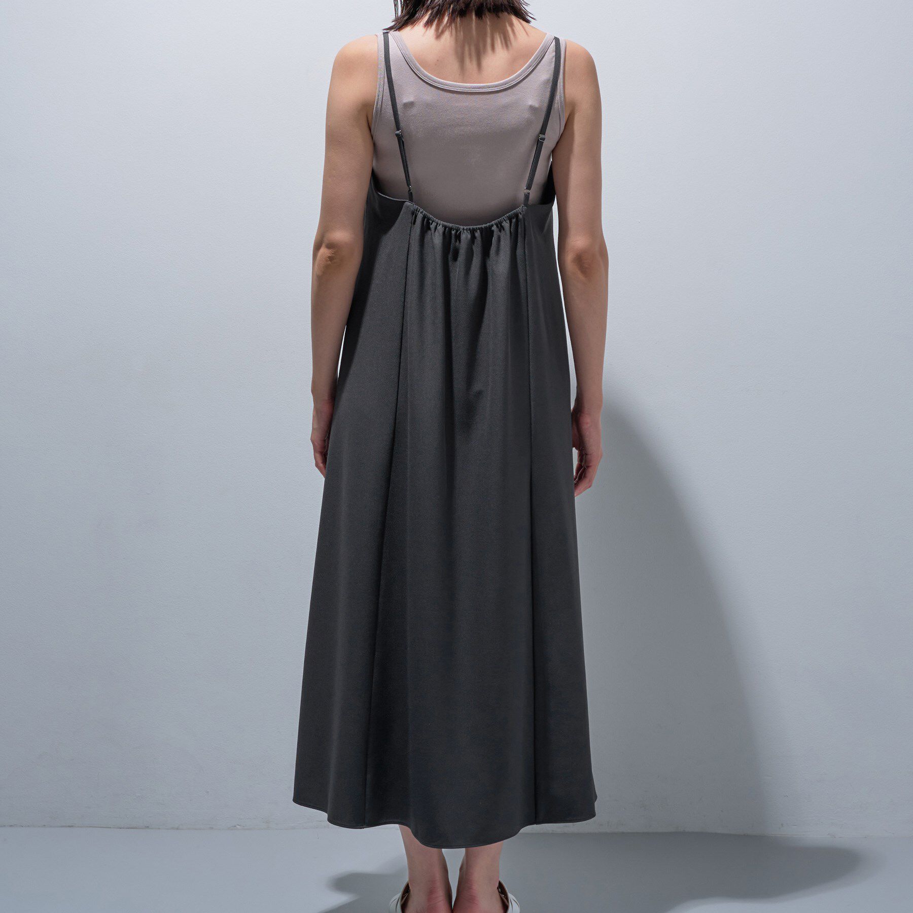 INDIVI「【UVケア】エアリージョーゼット キャミワンピース」|ワンピース|