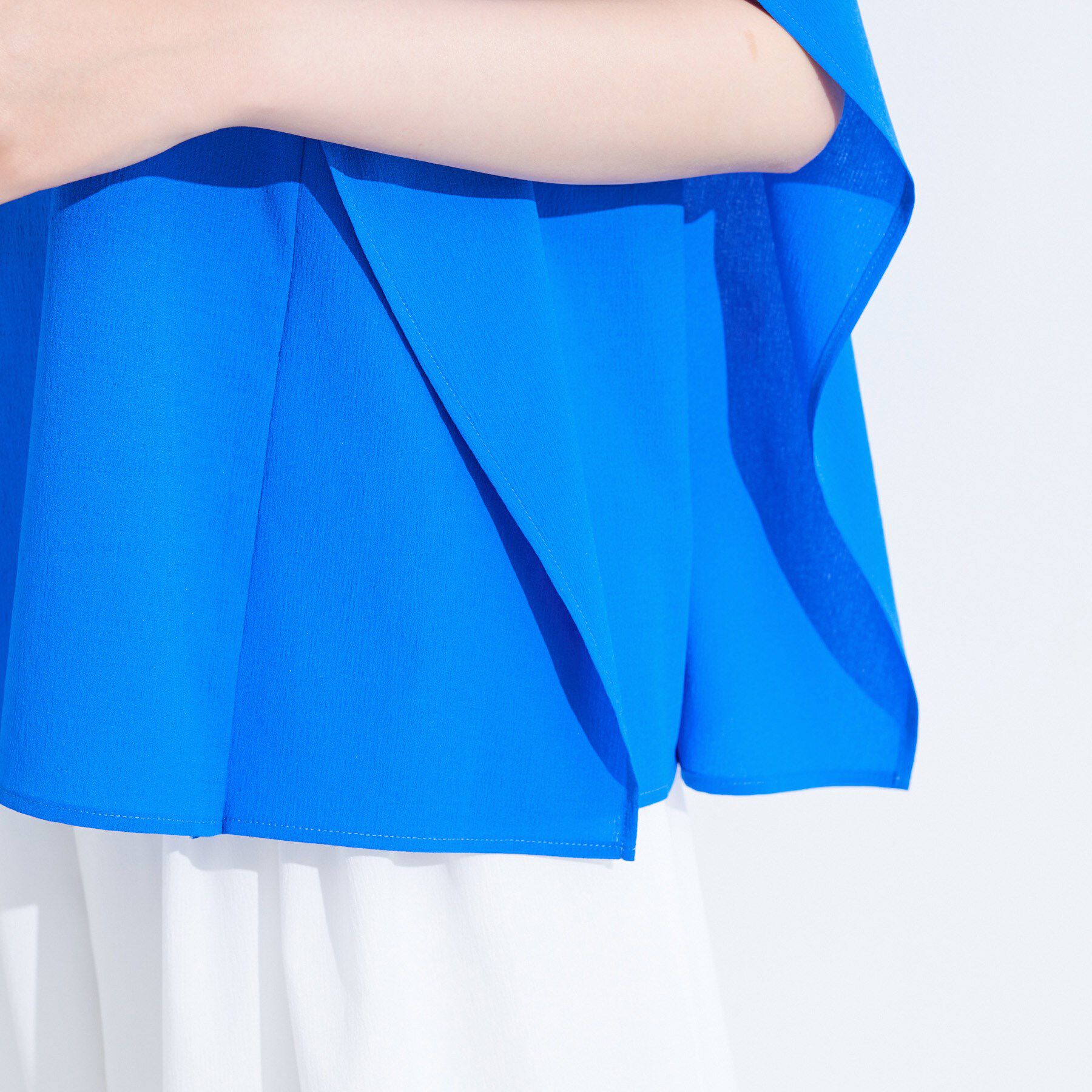 INDIVI「【体型カバー】スクエアブラウス」|シャツ・ブラウス|