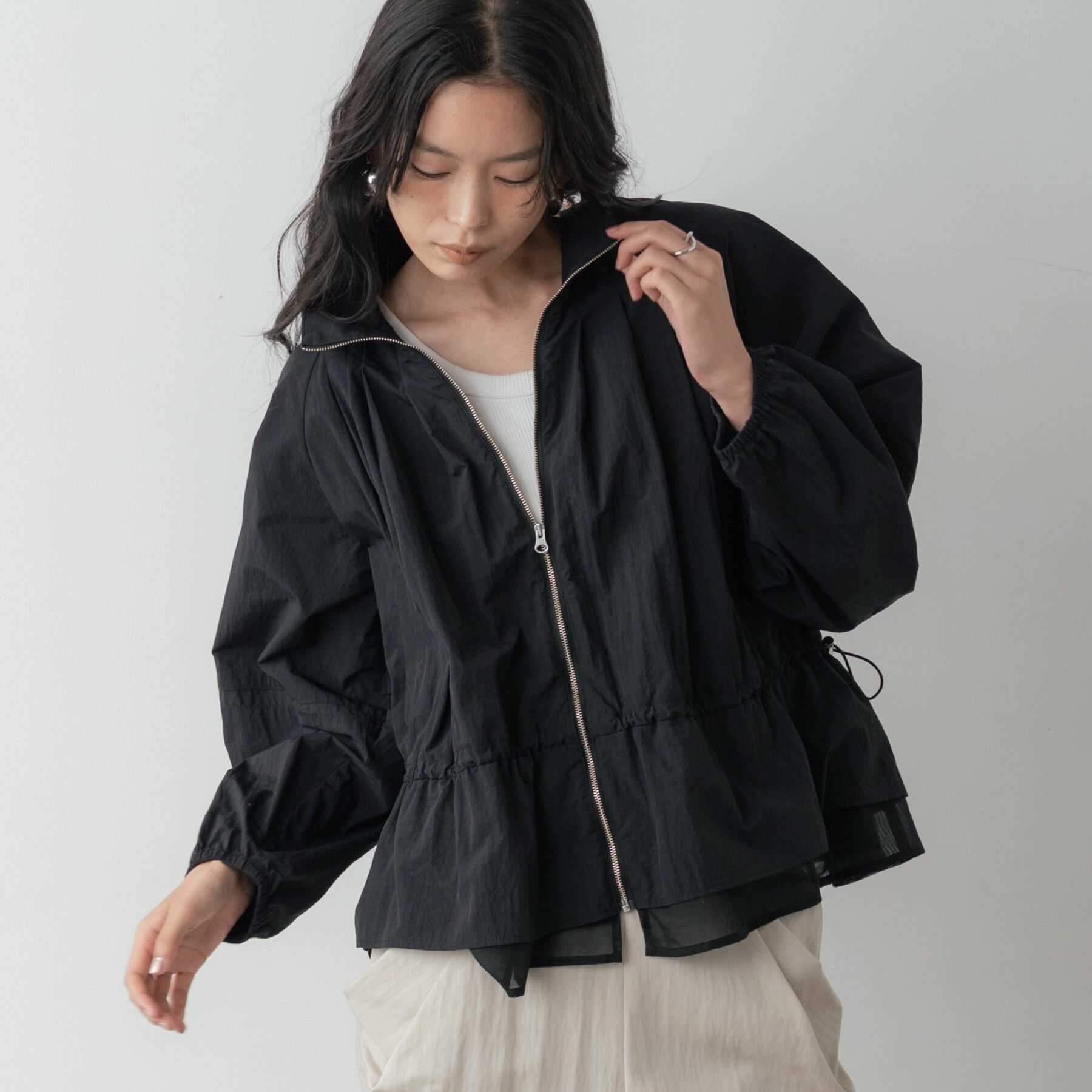 GALLEST「シャーリングペプラムブルゾン」|ブルゾン・スタジャン|