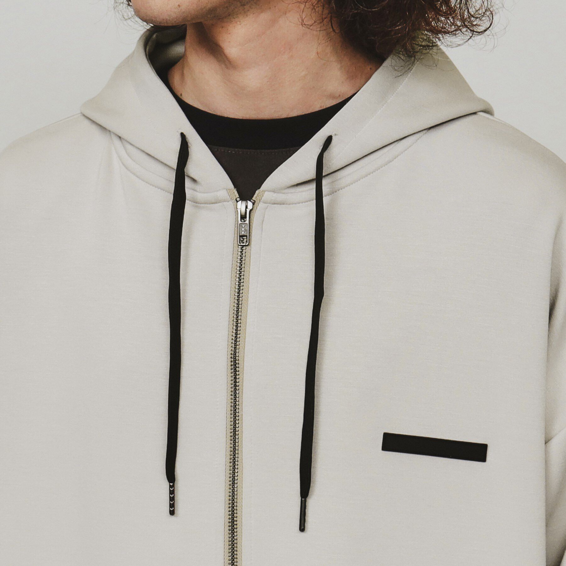 tk.TAKEO KIKUCHI「ワンポイントジップパーカー」|パーカー|