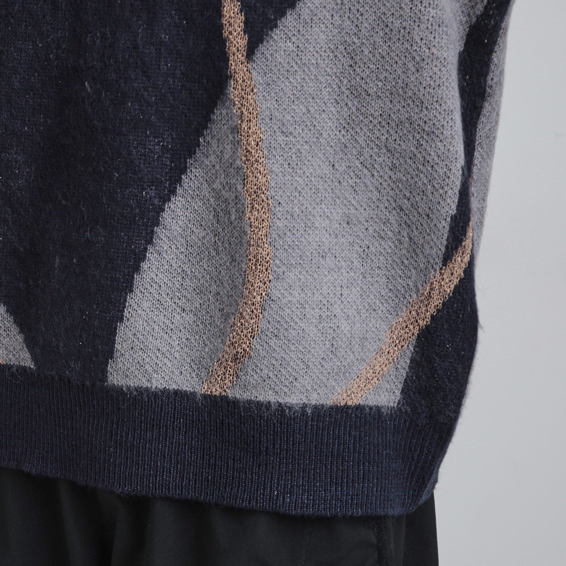 tk.TAKEO KIKUCHI「コンプリケートラインアートプルオーバー」|ニット・セーター|