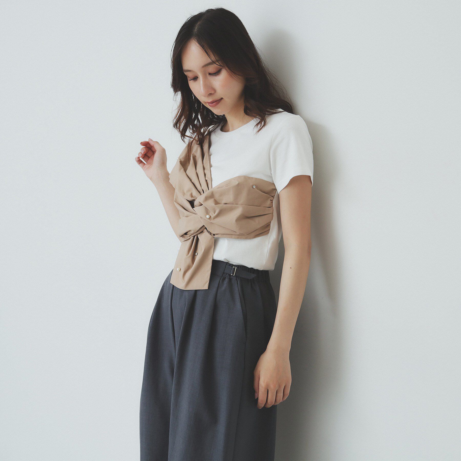 index「パール調アシメドッキングTシャツ【洗える/接触冷感】」|Tシャツ・カットソー|