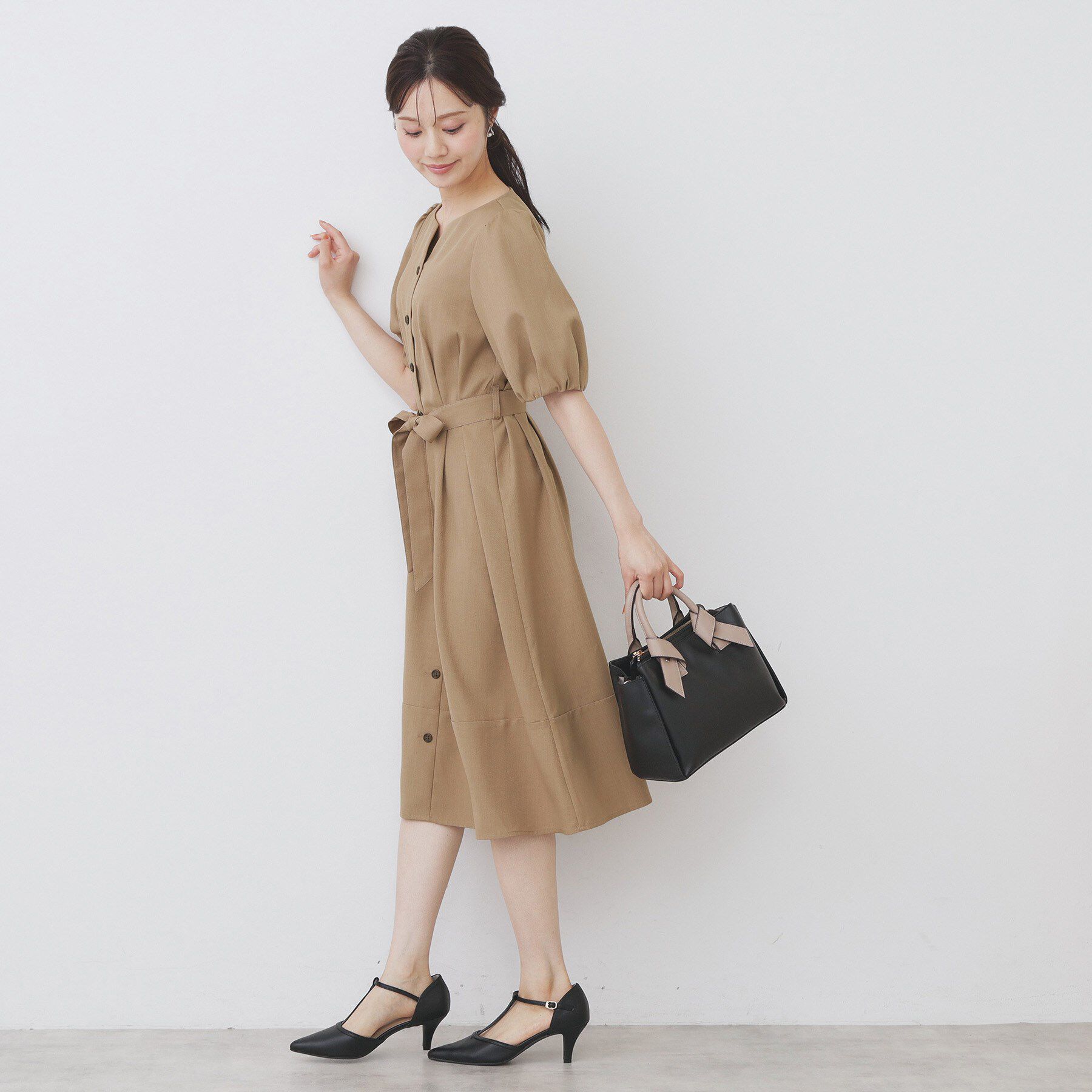 index「タックパフスリーブワンピース【洗濯機洗い可/イージーアイロン】」|ワンピース|