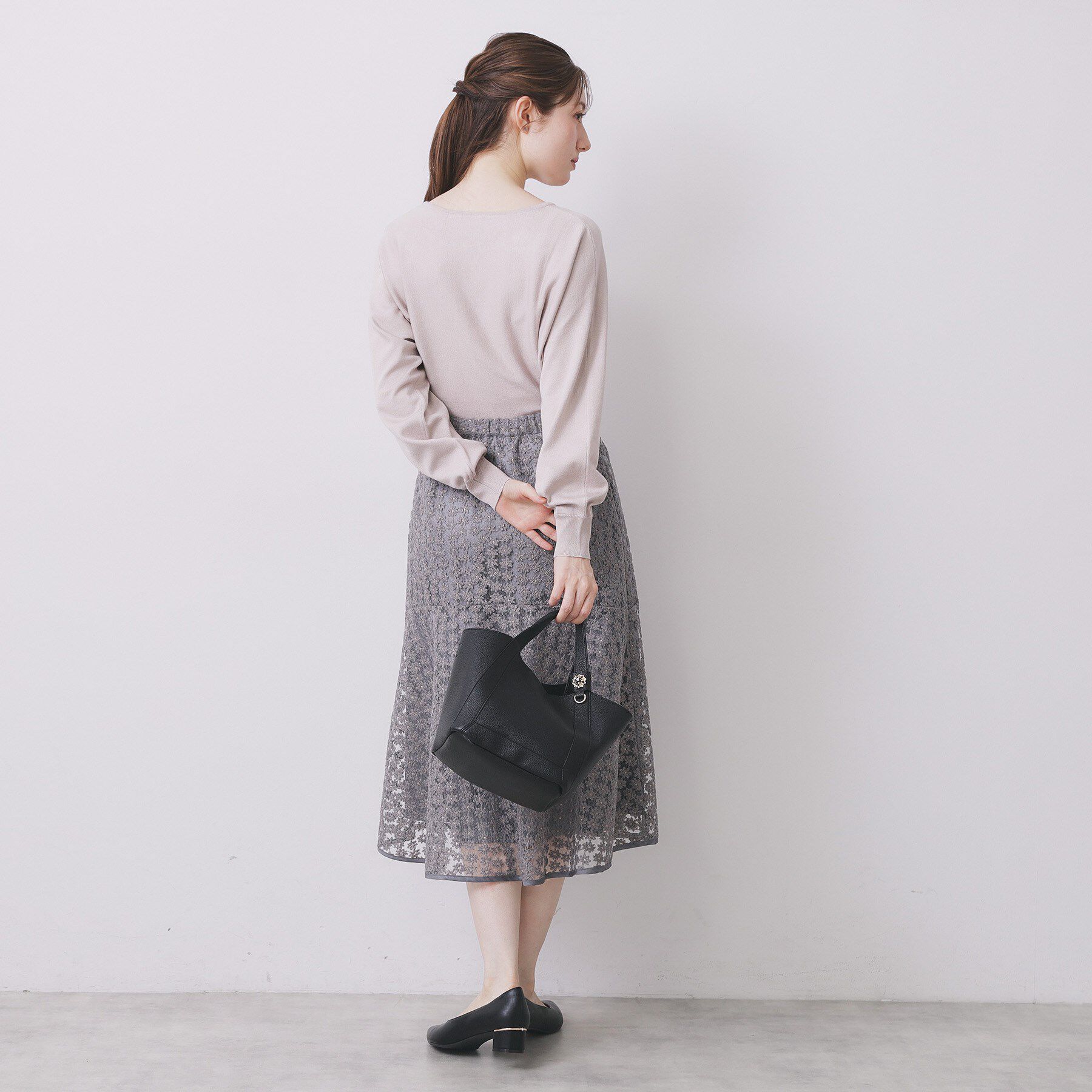 index「ビジューキーネックドルマンニット【洗濯機OK】」|ニット・セーター|